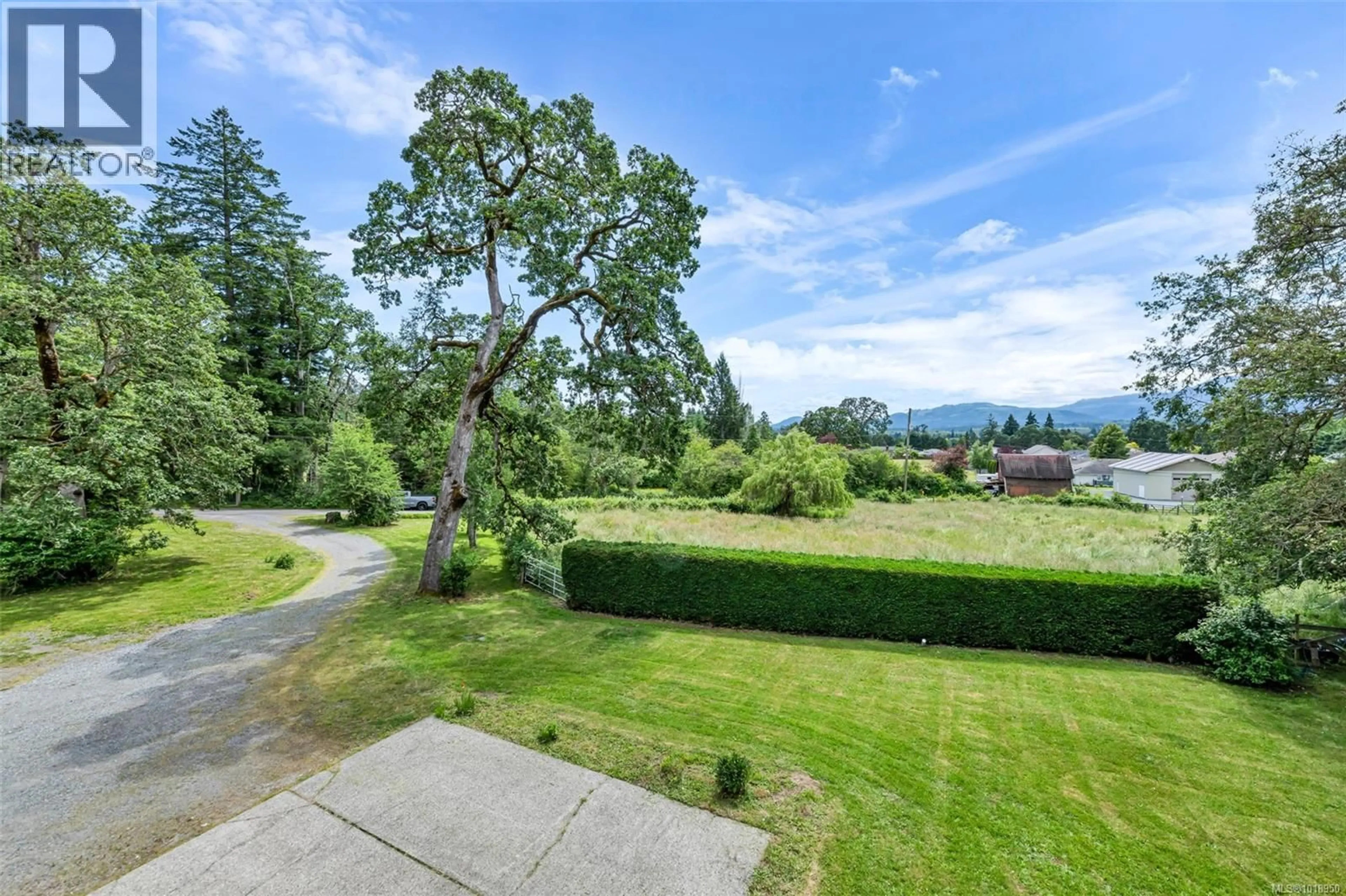 A pic from outside/outdoor area/front of a property/back of a property/a pic from drone, mountain view for 2375 TOWNEND ROAD, Duncan British Columbia V9L4L4