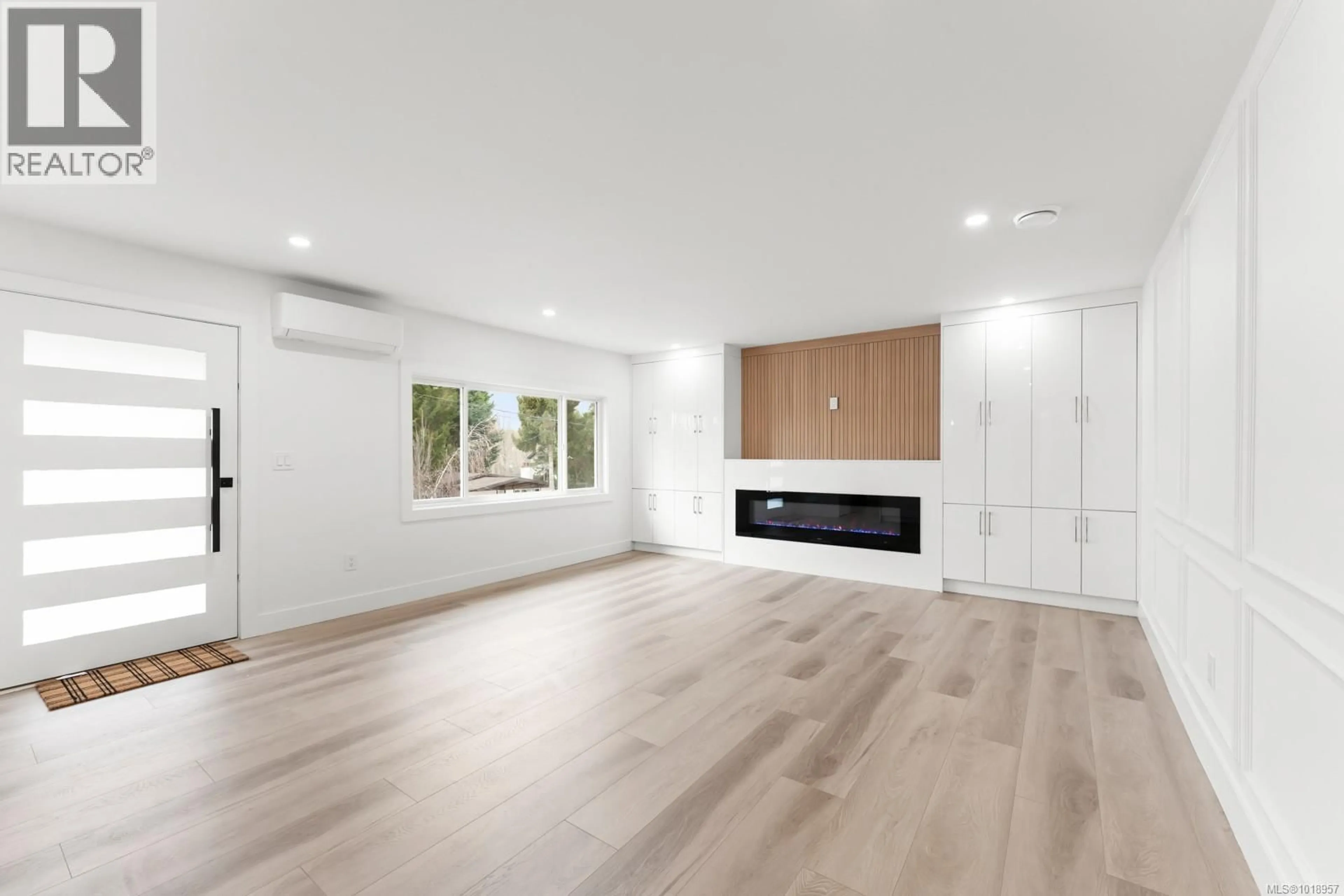 A pic of a room for 4037 LAKEHILL PLACE, Saanich British Columbia V8X2J6