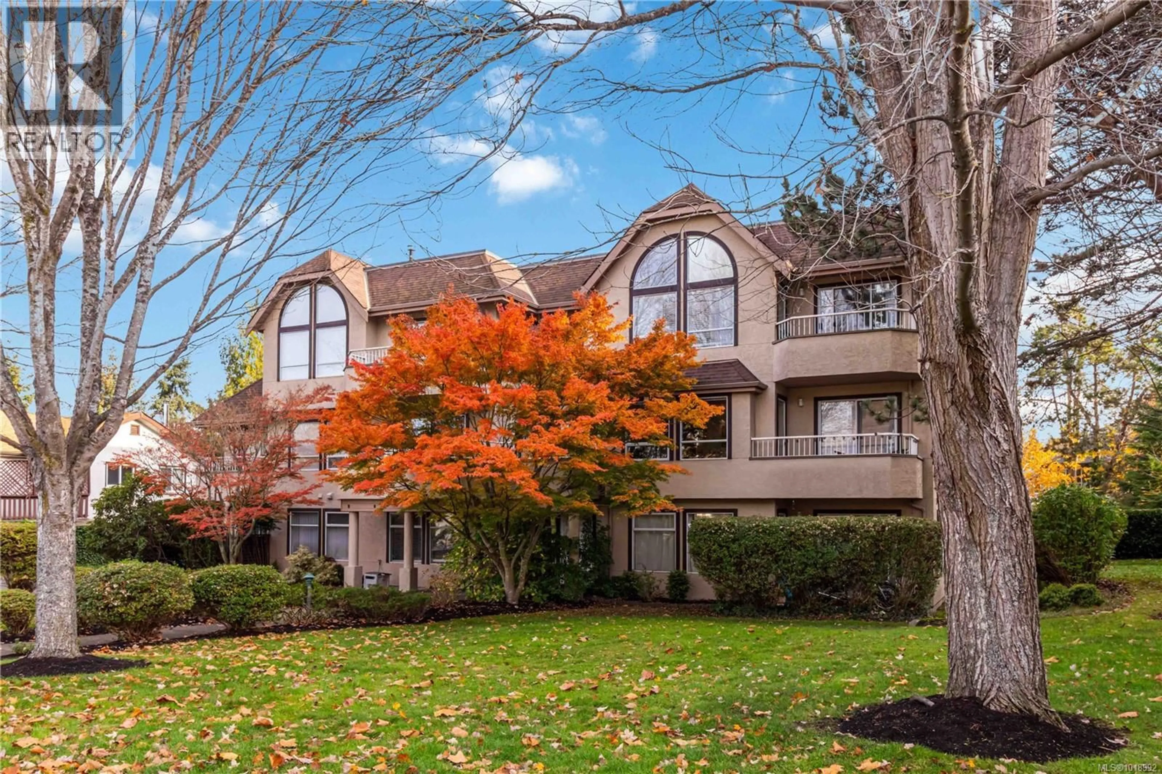 Patio, unknown for 104 - 3263 ALDER STREET, Victoria British Columbia V8X1P3