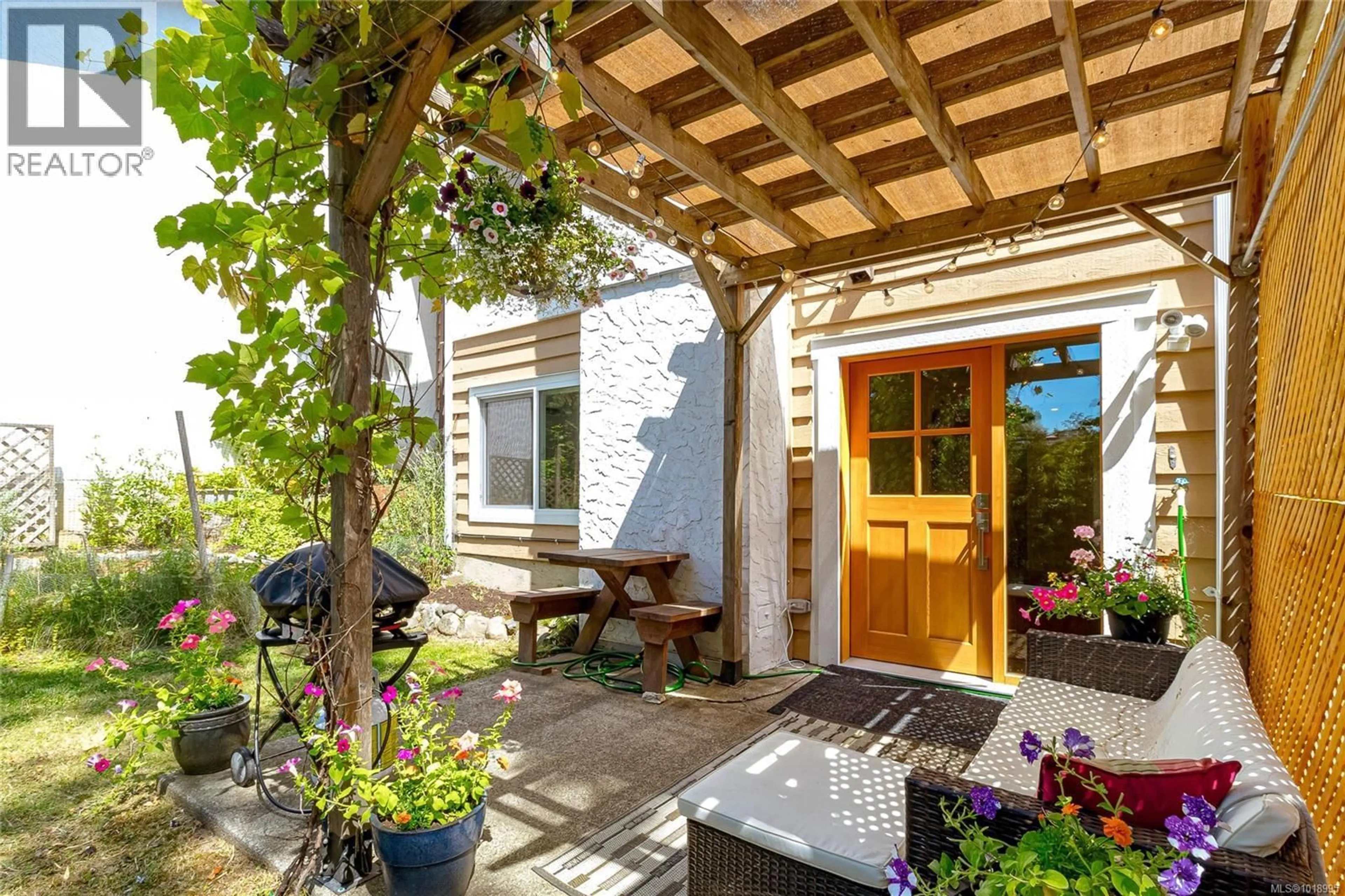 Patio, street for 13 - 6172 ALINGTON ROAD, Duncan British Columbia V9L2E9