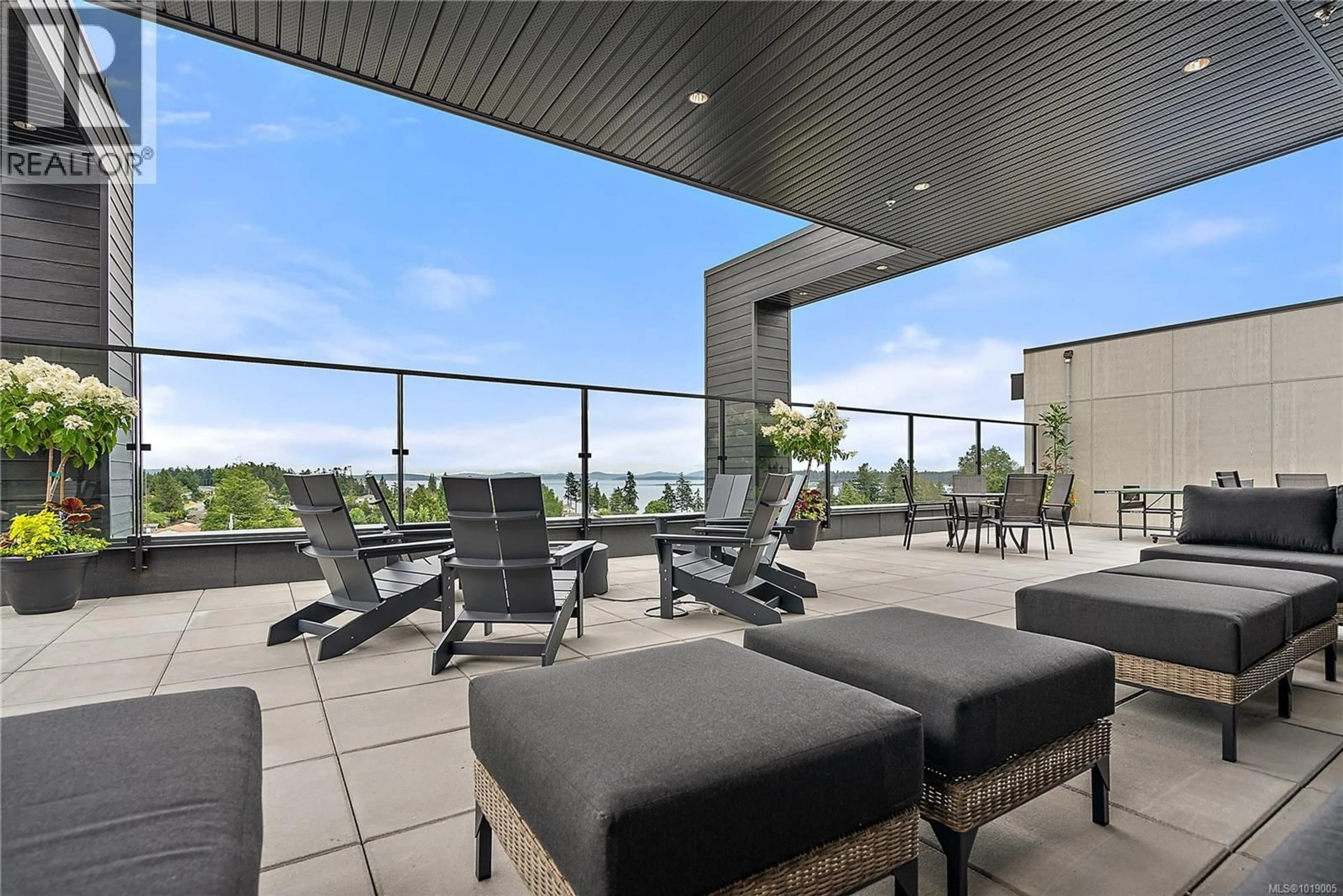 Patio, water/lake/river/ocean view for 308 - 2520 HACKETT CRESCENT, Central Saanich British Columbia V8M0B9