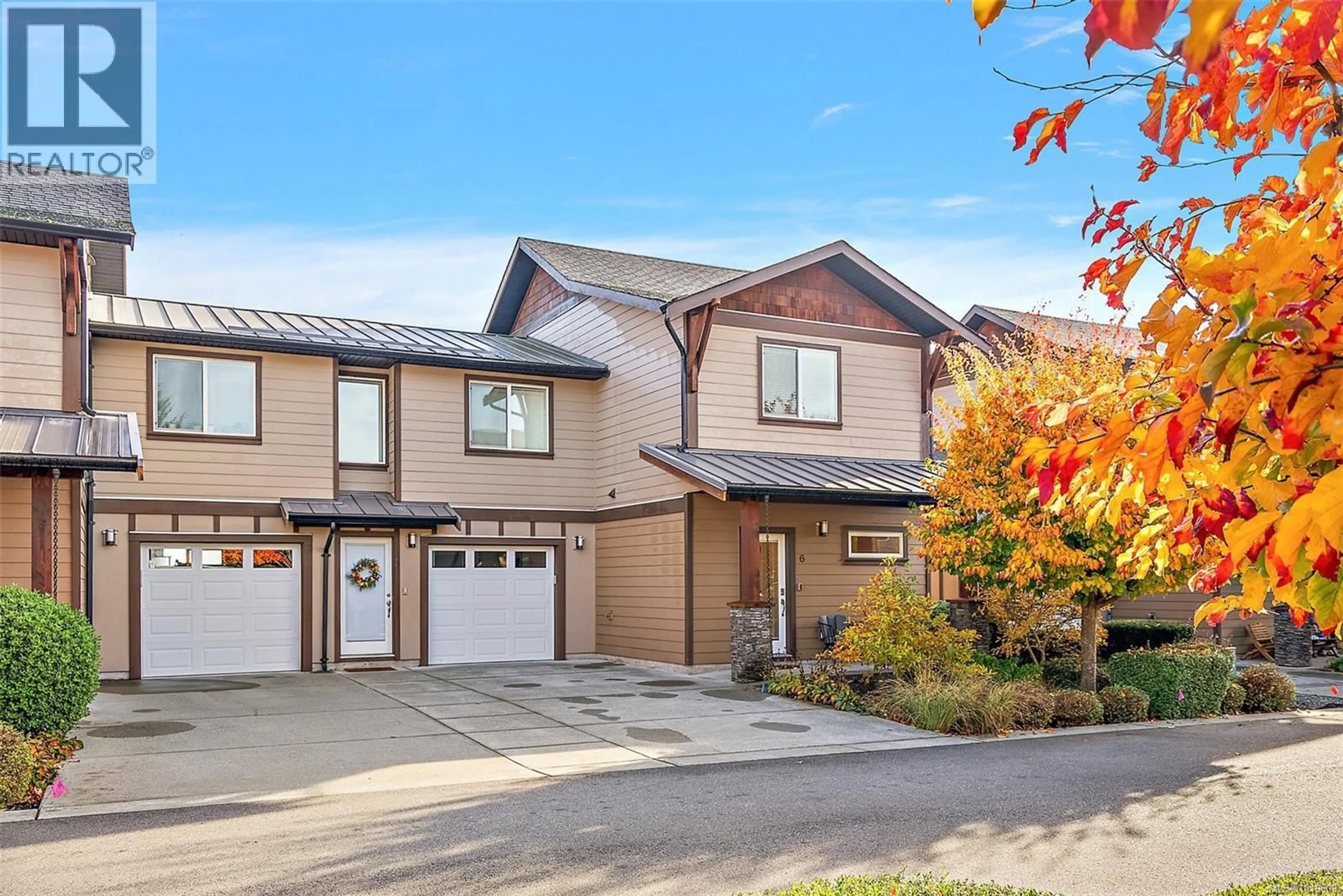 Home with vinyl exterior material, street for 6 - 1893 PROSSER ROAD, Central Saanich British Columbia V8M1N4