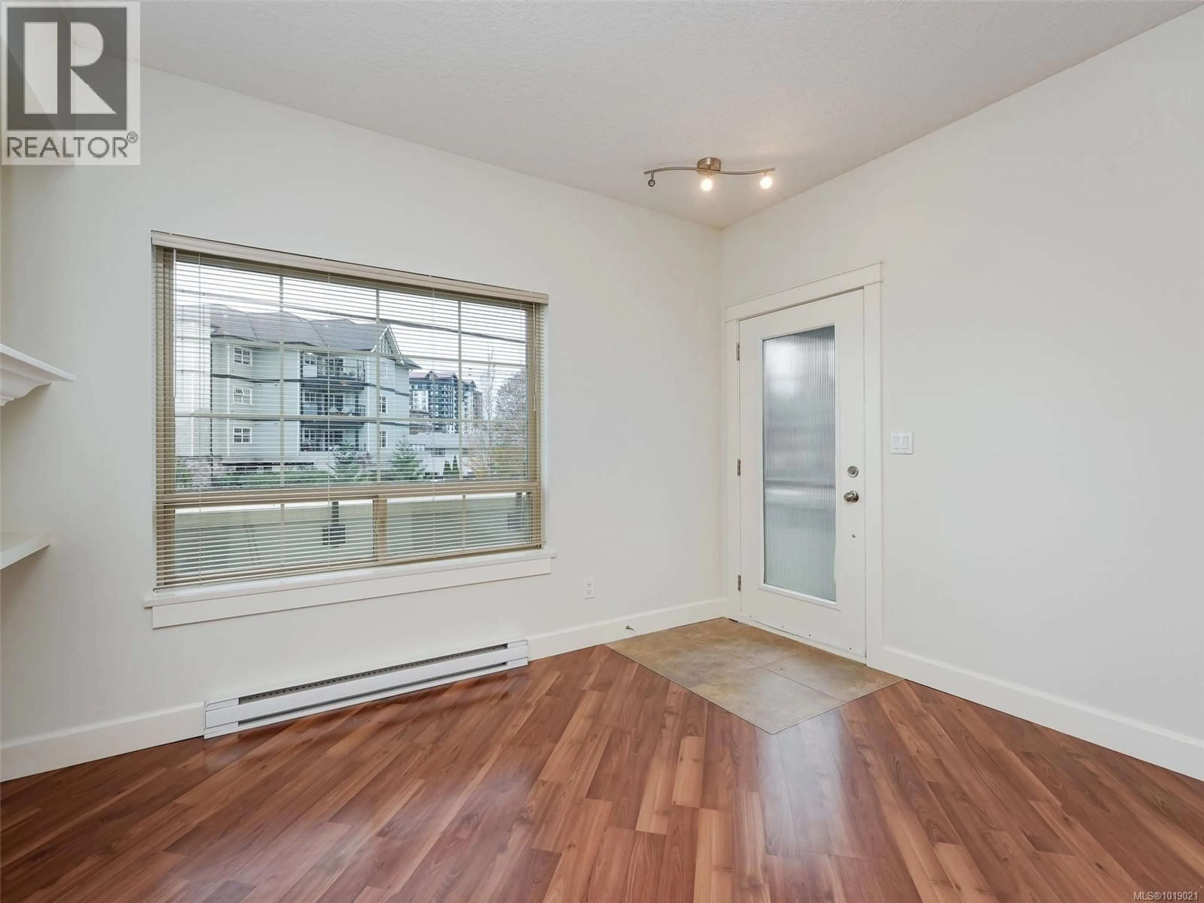 A pic of a room for 201 - 785 STATION AVENUE, Langford British Columbia V9B0E6