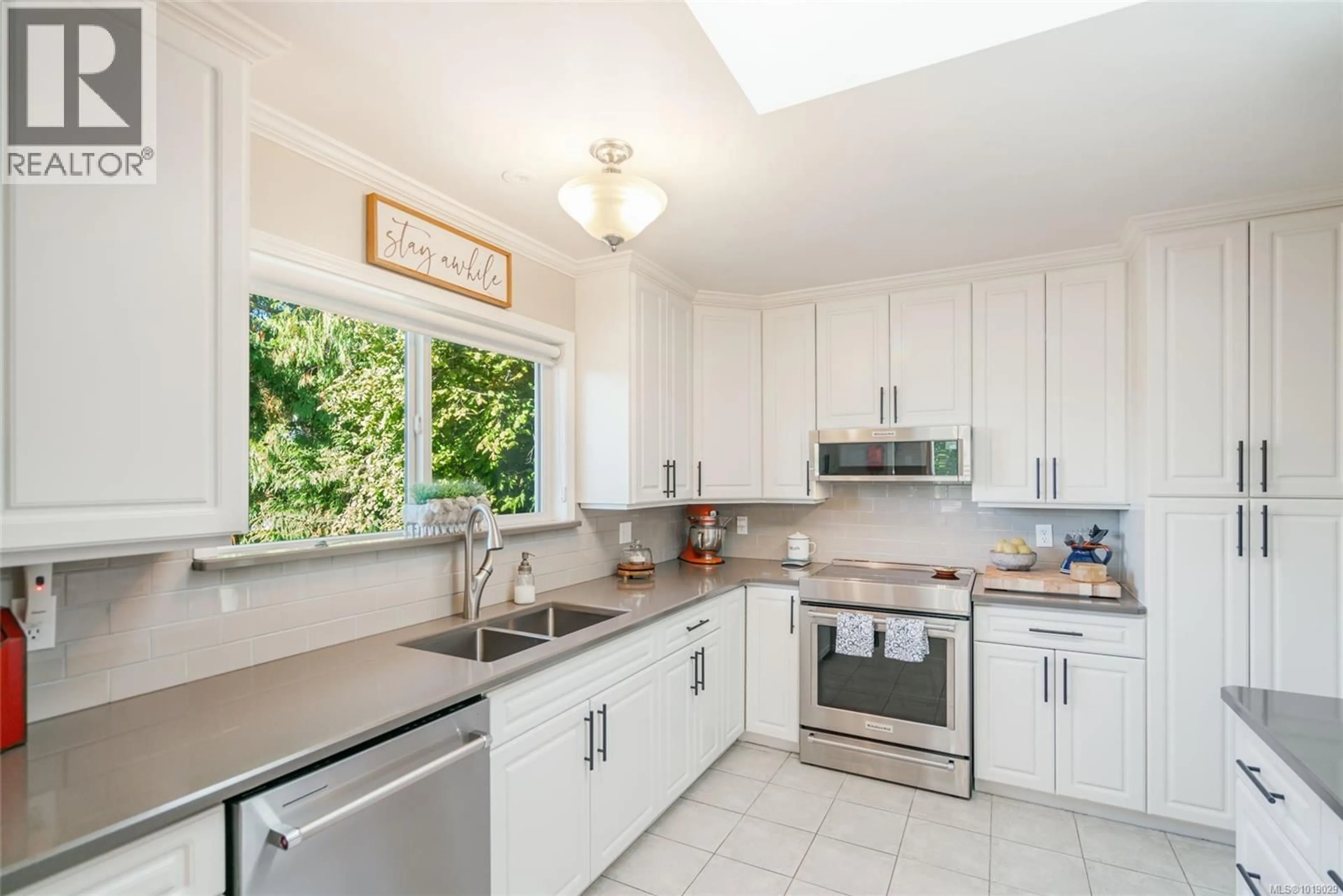 Unknown for 1720 MCLAUCHLIN DRIVE, Courtenay British Columbia V9N5S1