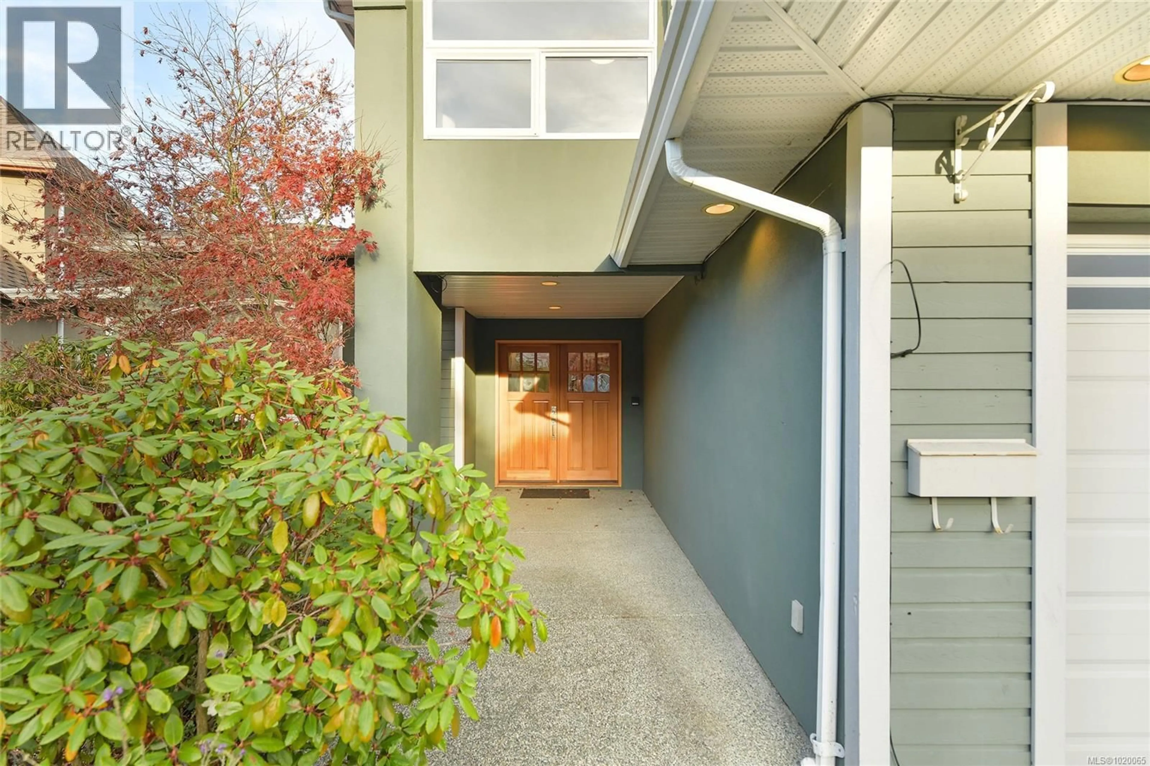 Unknown for 4259 WESTERVELT PLACE, Saanich British Columbia V8X5C1