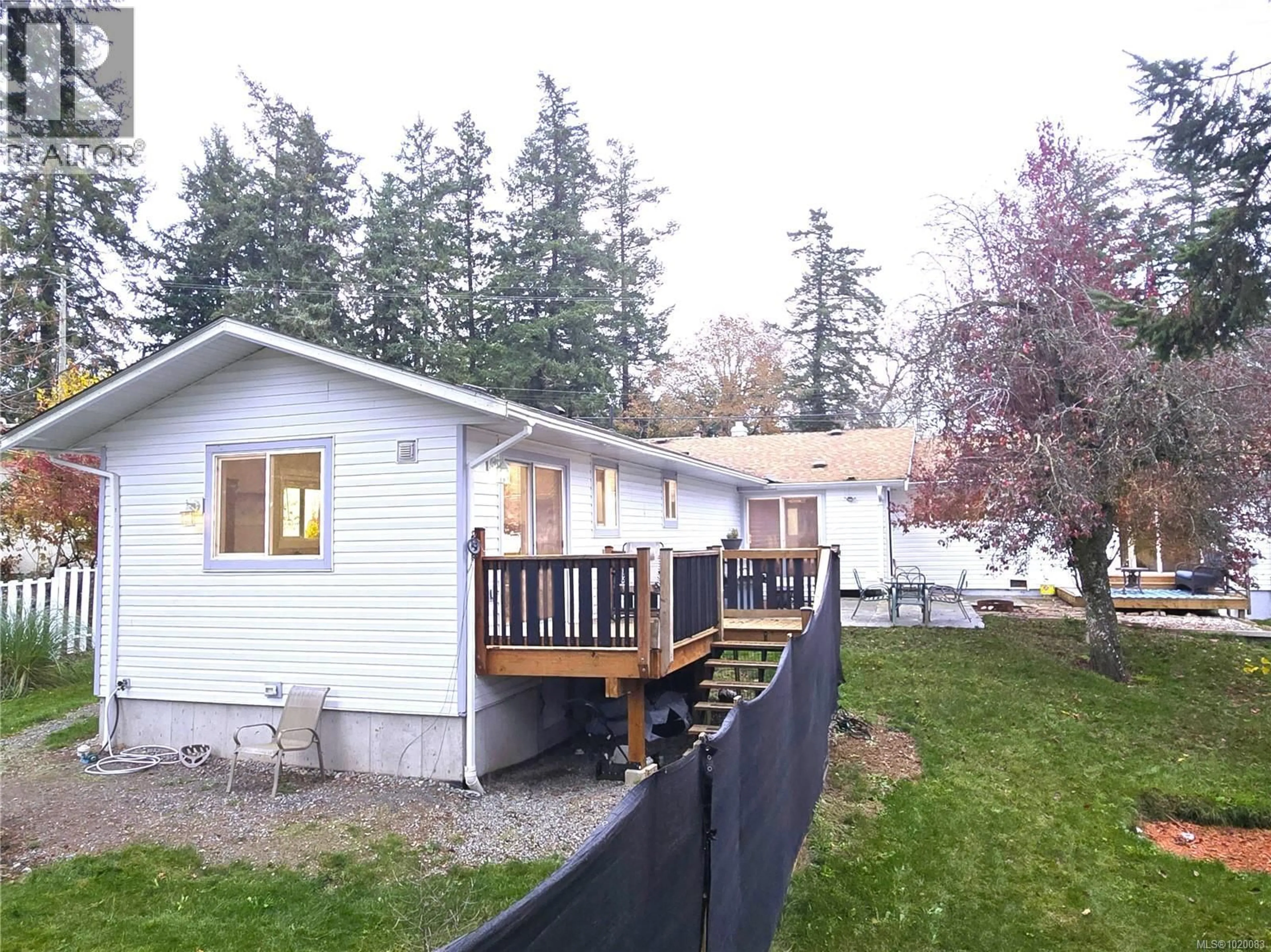 Home with vinyl exterior material, unknown for 5788 JAYNES ROAD, Duncan British Columbia V9L3B8