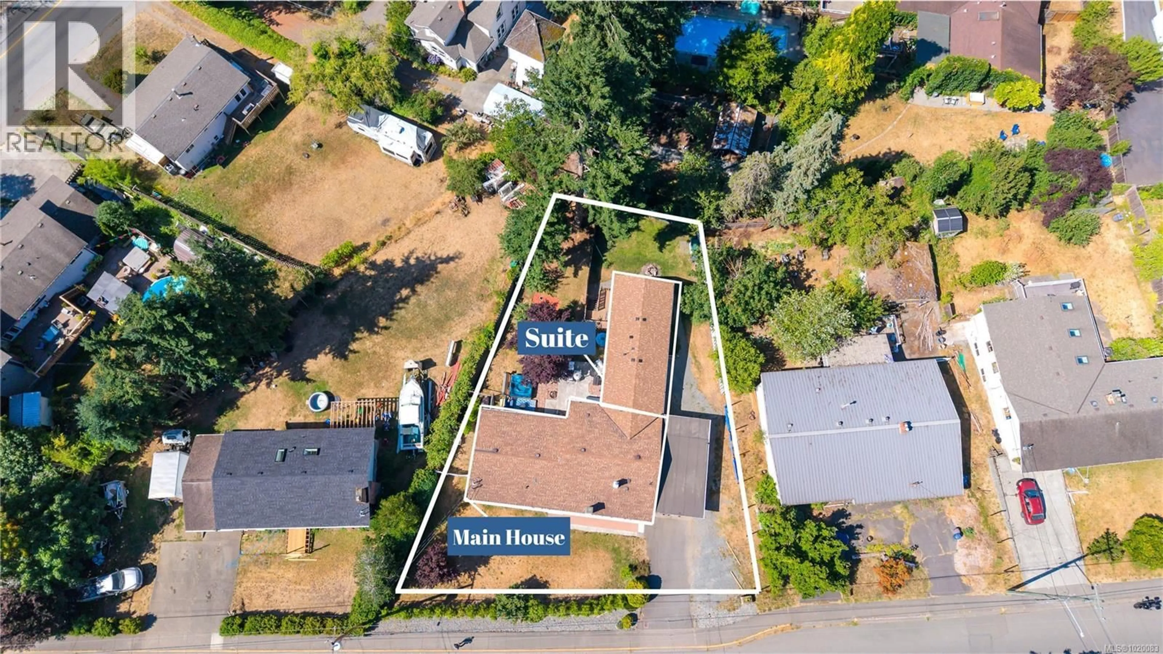 A pic from outside/outdoor area/front of a property/back of a property/a pic from drone, street for 5788 JAYNES ROAD, Duncan British Columbia V9L3B8