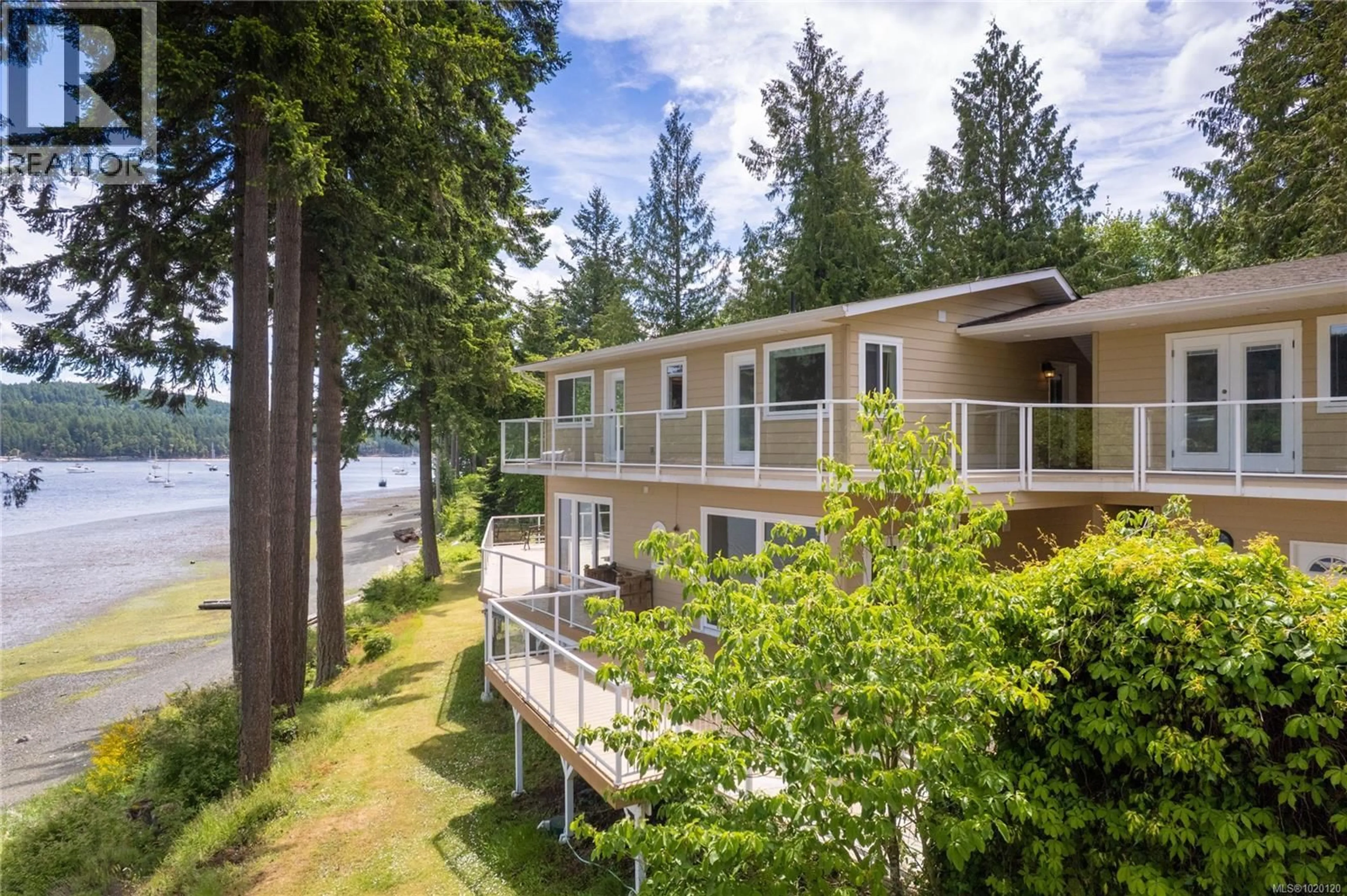 A pic from outside/outdoor area/front of a property/back of a property/a pic from drone, water/lake/river/ocean view for 12475 ROCKY CREEK ROAD, Ladysmith British Columbia V9G1M7