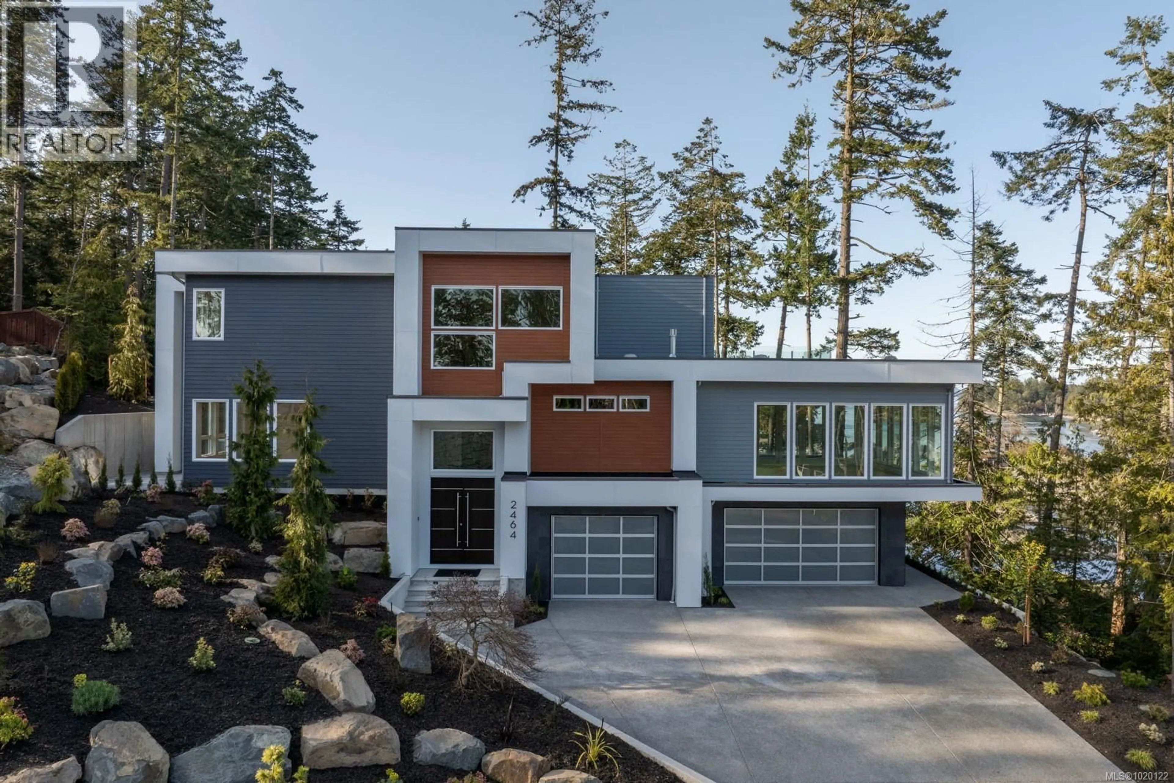 Home with vinyl exterior material, street for 2464 TRYON ROAD, North Saanich British Columbia V8L5H8