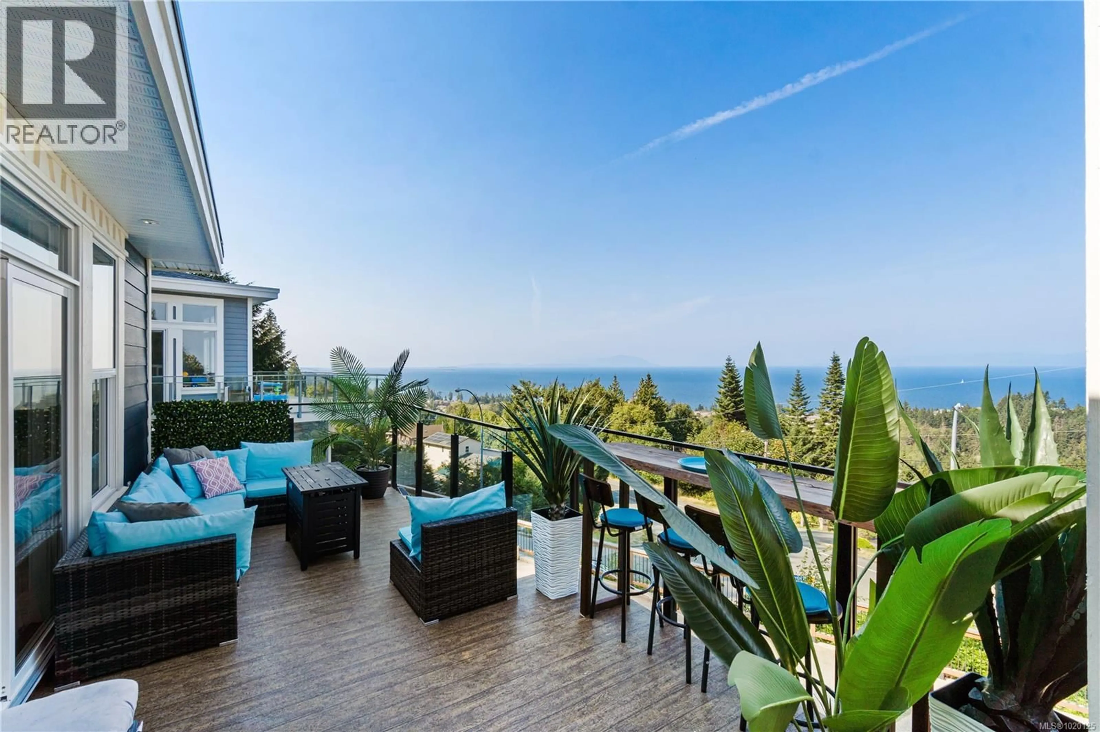 Patio, mountain view for 5013 LAGUNA WAY, Nanaimo British Columbia V9T5L6