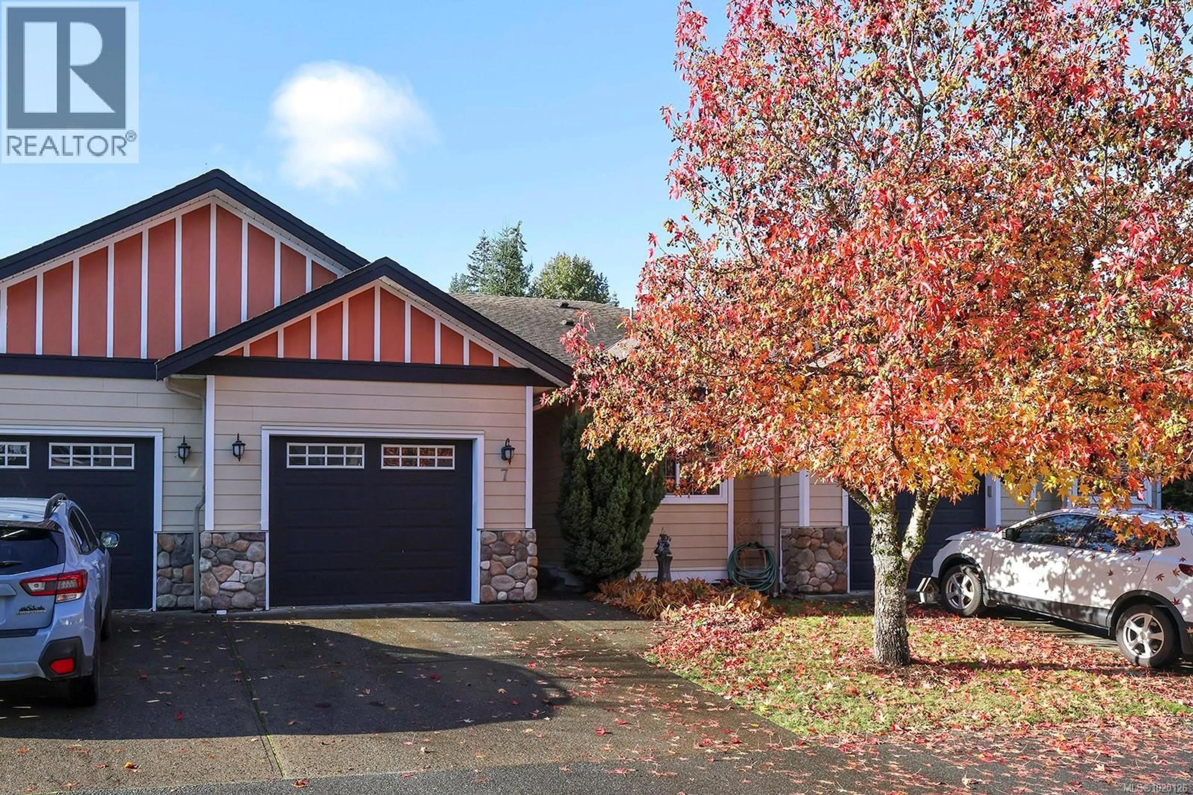 Unknown for 7 - 2728 1ST STREET, Courtenay British Columbia V9N4A4