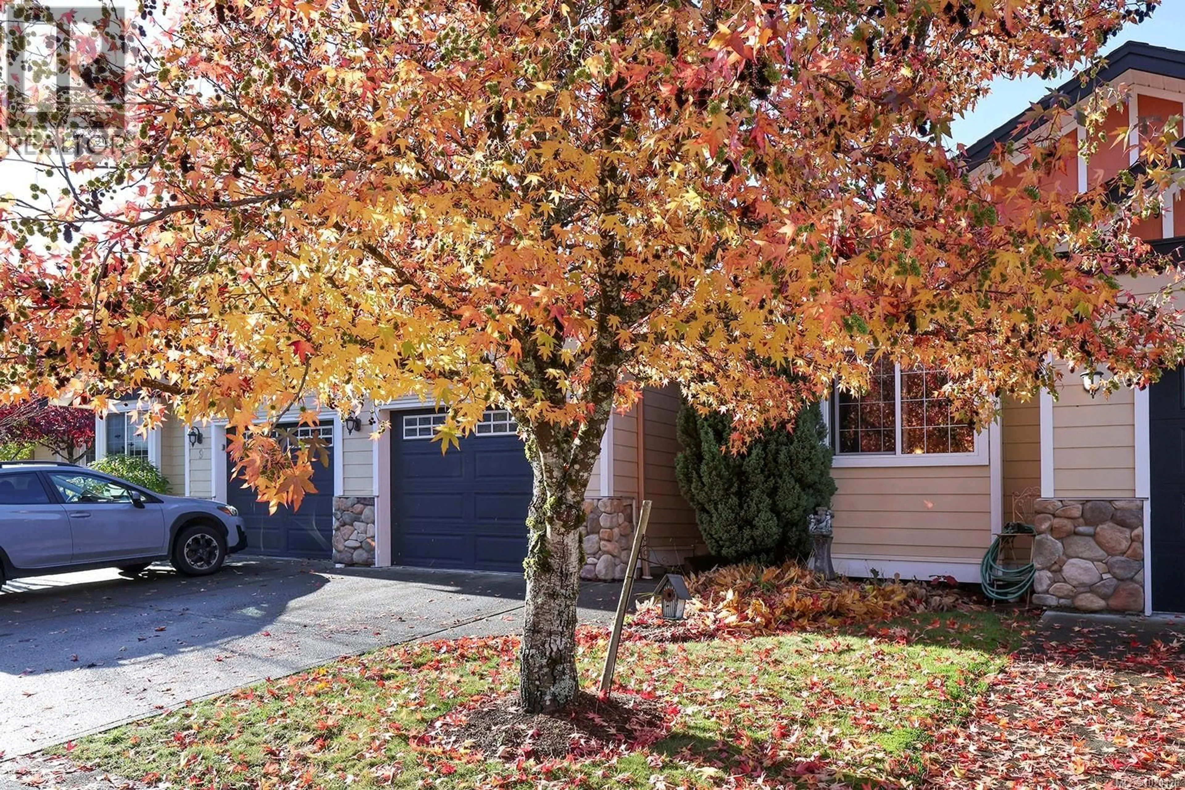 Unknown for 7 - 2728 1ST STREET, Courtenay British Columbia V9N4A4