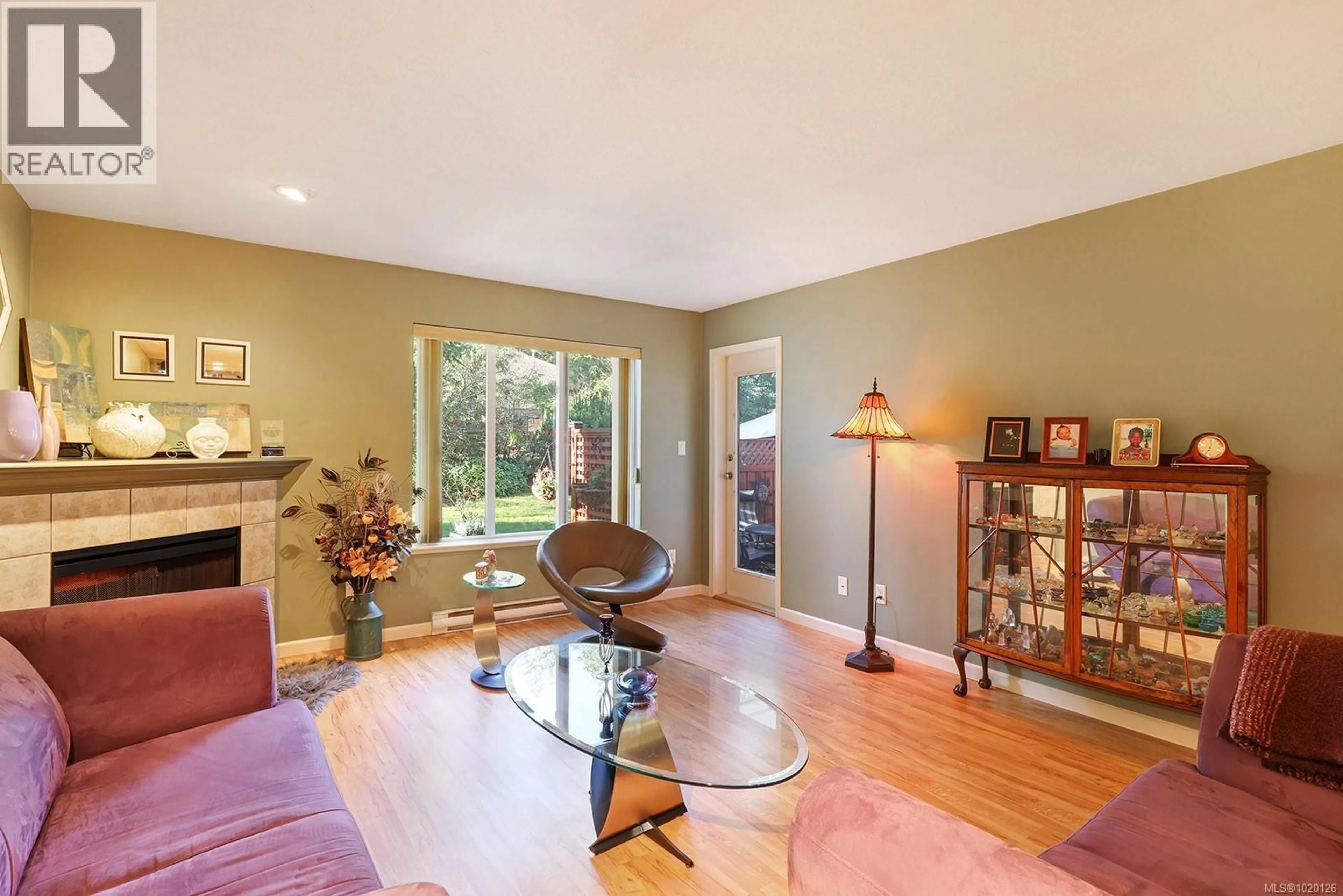 Living room with furniture, unknown for 7 - 2728 1ST STREET, Courtenay British Columbia V9N4A4