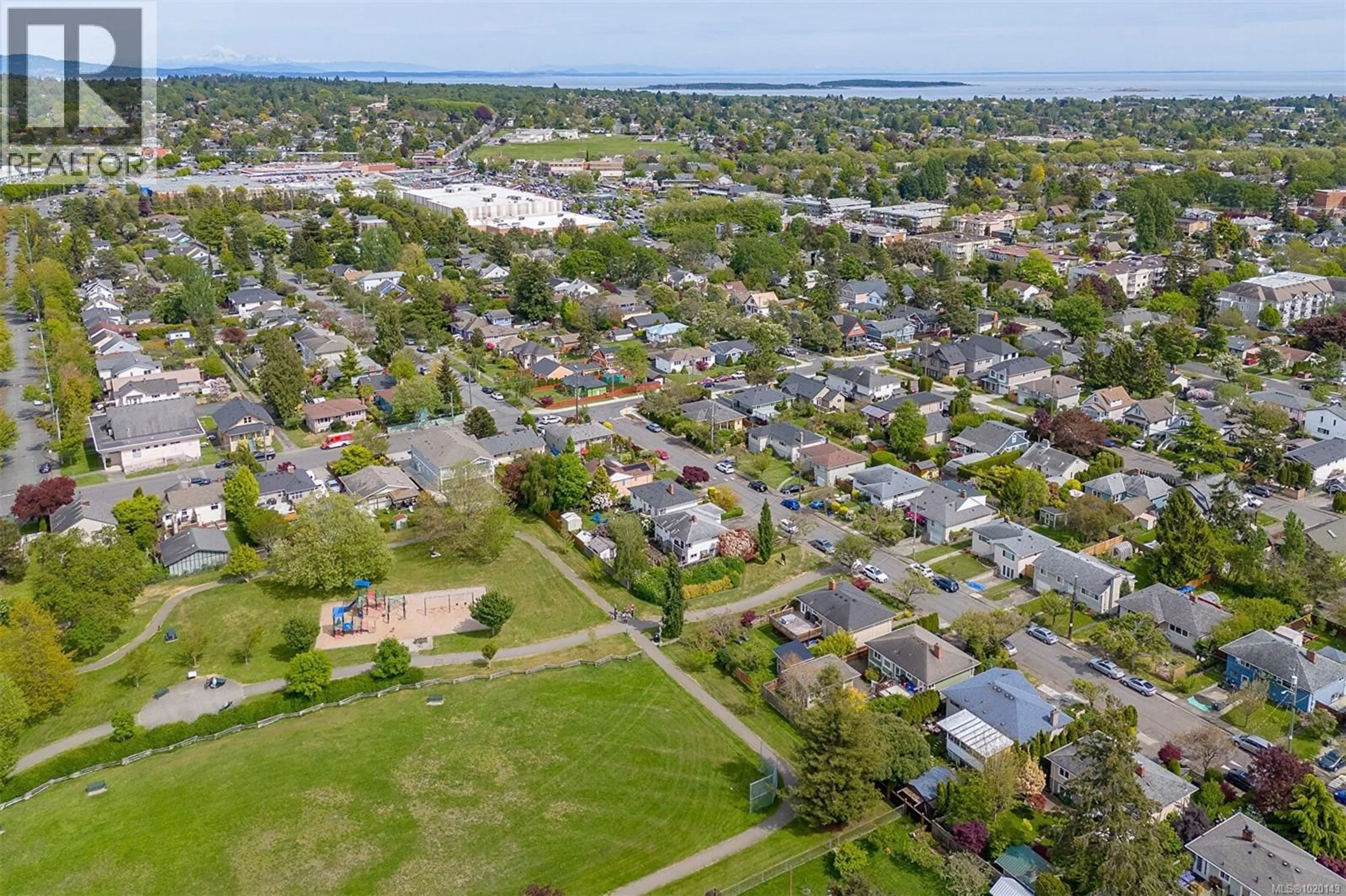 A pic from outside/outdoor area/front of a property/back of a property/a pic from drone, street for 1476 STROUD ROAD, Victoria British Columbia V8T2K9