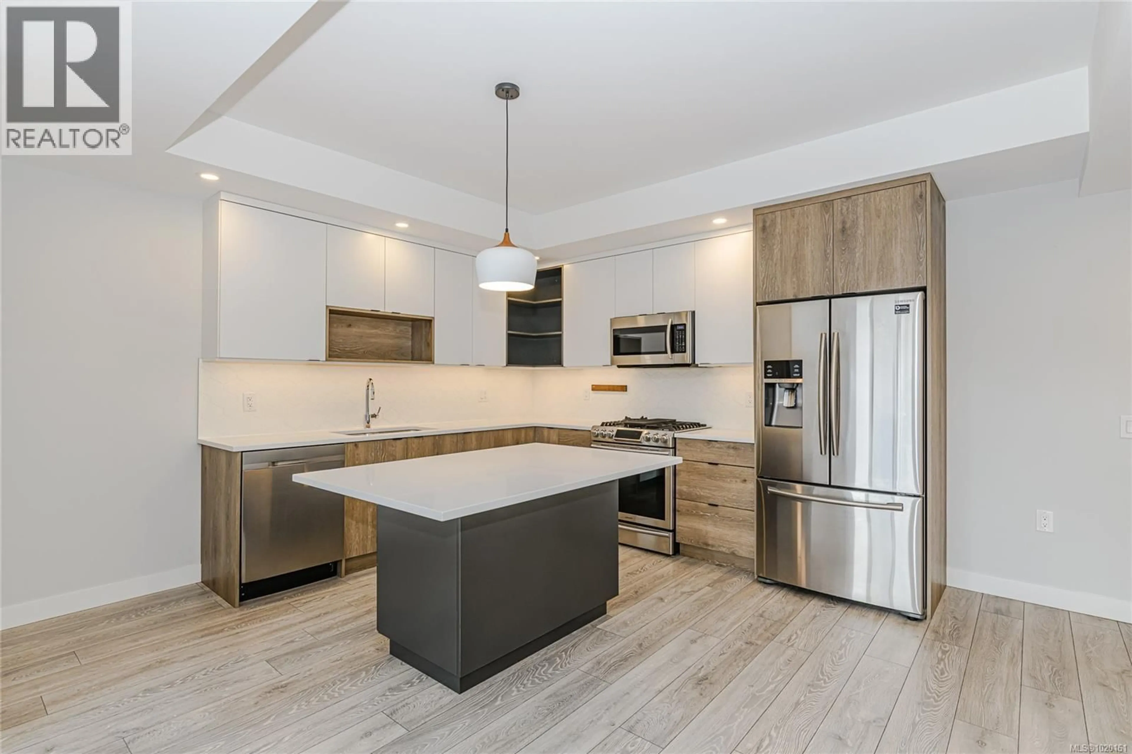 Open concept kitchen, unknown for 403 - 950 WHIRLAWAY CRESCENT, Langford British Columbia V9B0Y3