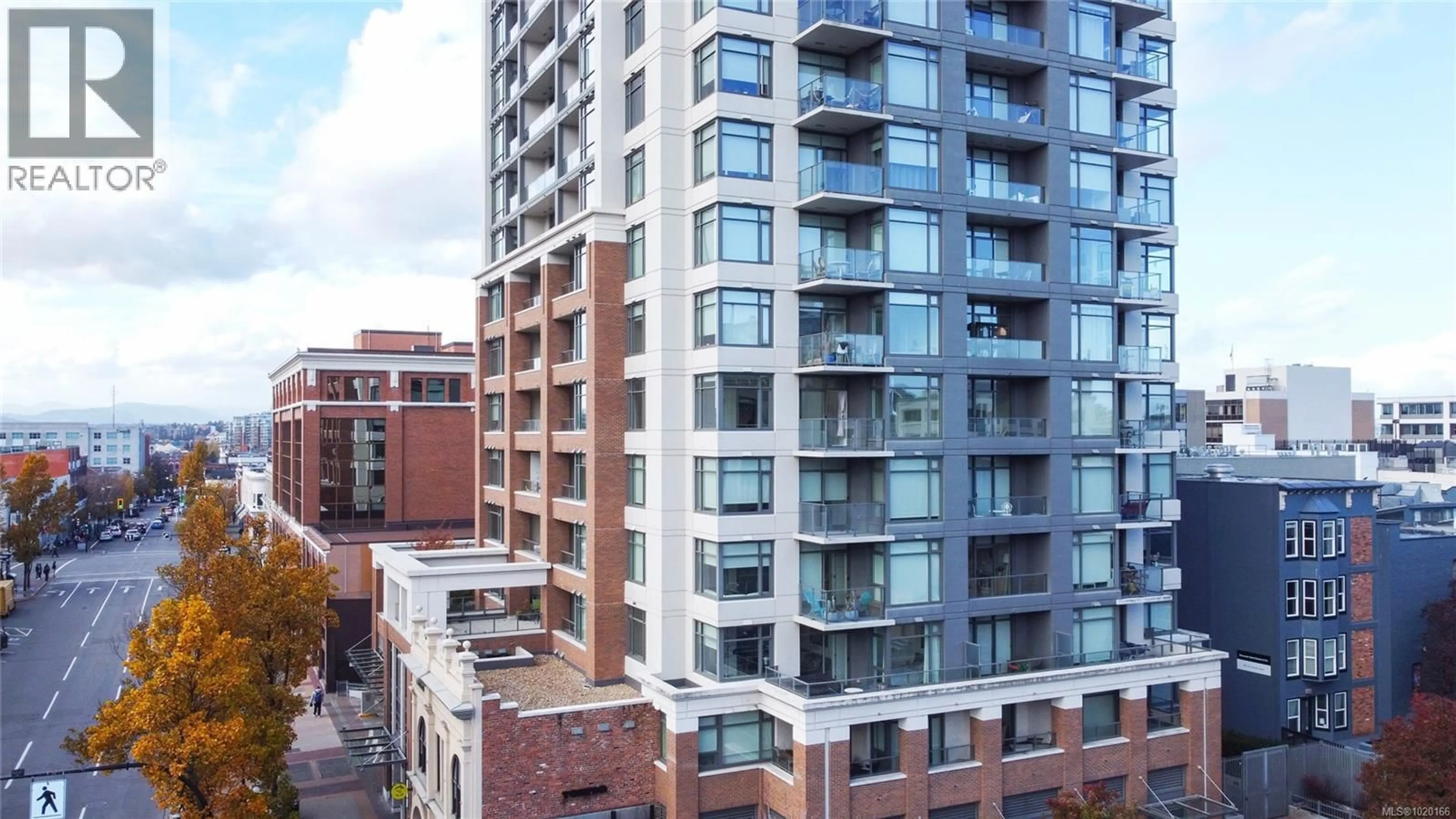 A pic from outside/outdoor area/front of a property/back of a property/a pic from drone, city buildings view from balcony for 605 - 728 YATES STREET, Victoria British Columbia V8W0C8