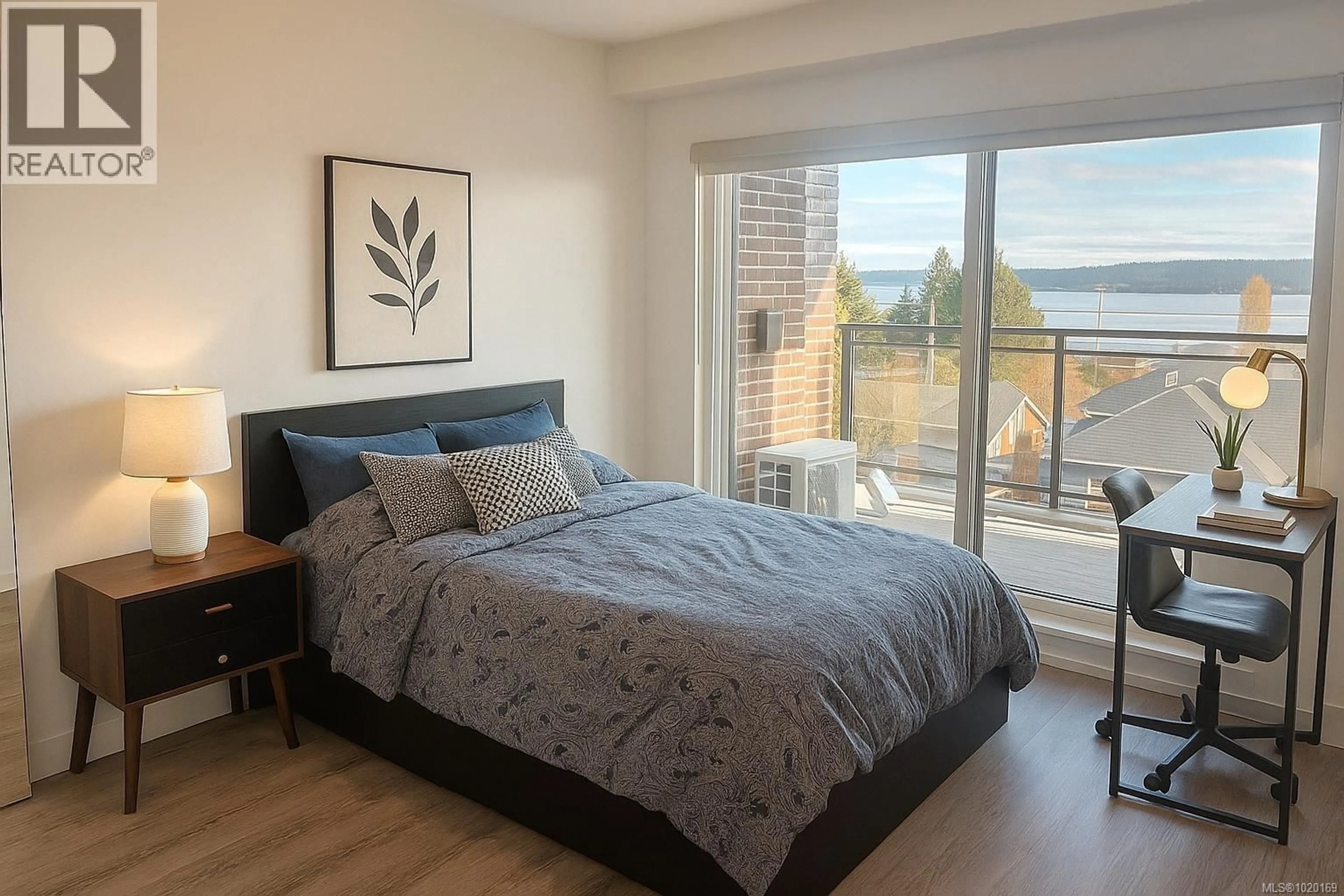 Bedroom with bed, wood/laminate floor for 306 - 147 HALIBURTON STREET, Nanaimo British Columbia V9R4V9
