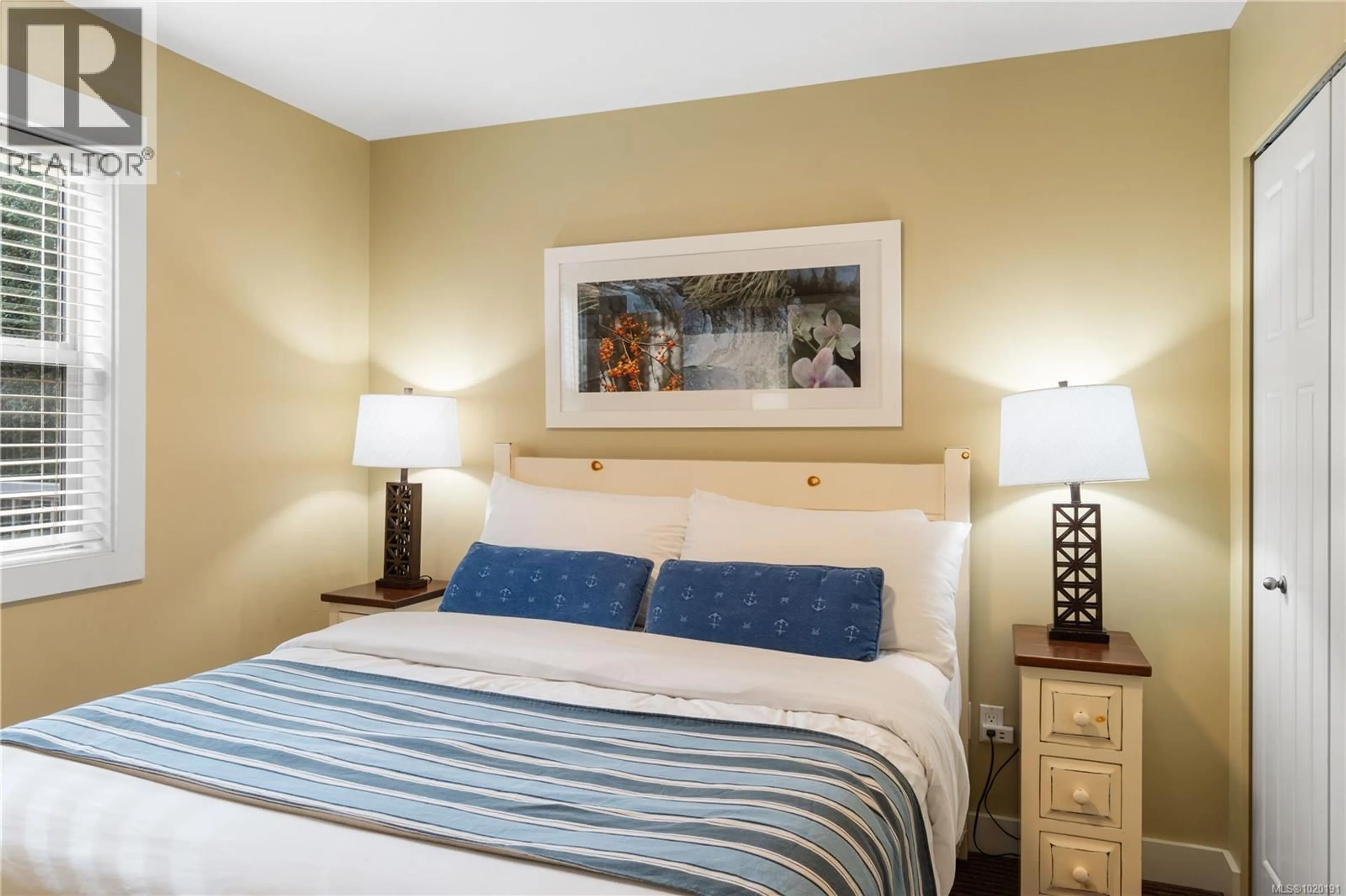 Bedroom with bed, unknown for 261 - 1130 RESORT DRIVE, Parksville British Columbia V9P2E3