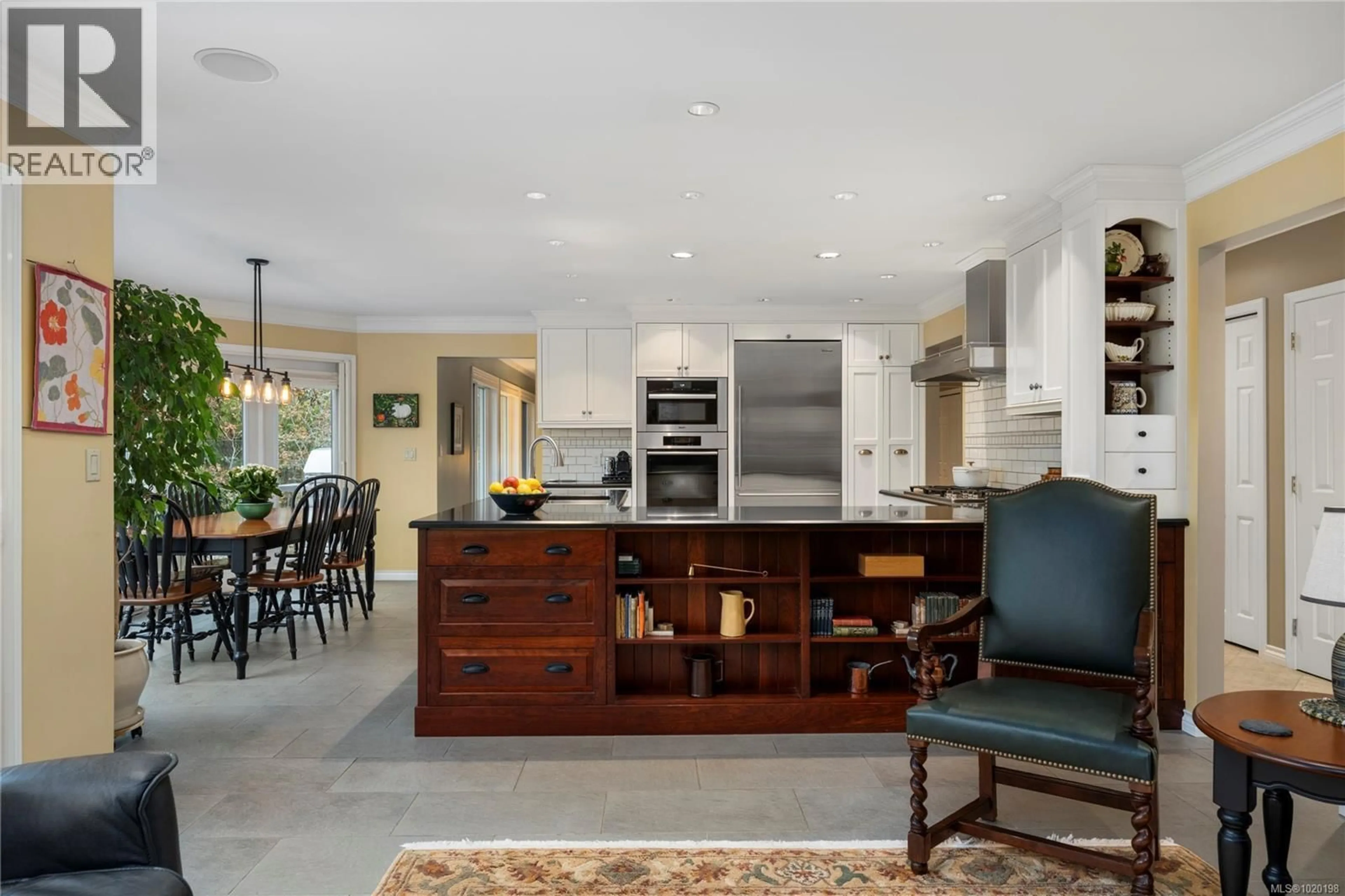 Open concept kitchen, ceramic/tile floor for 1578 ARBUTUS LANE, Nanoose Bay British Columbia V9P1B5