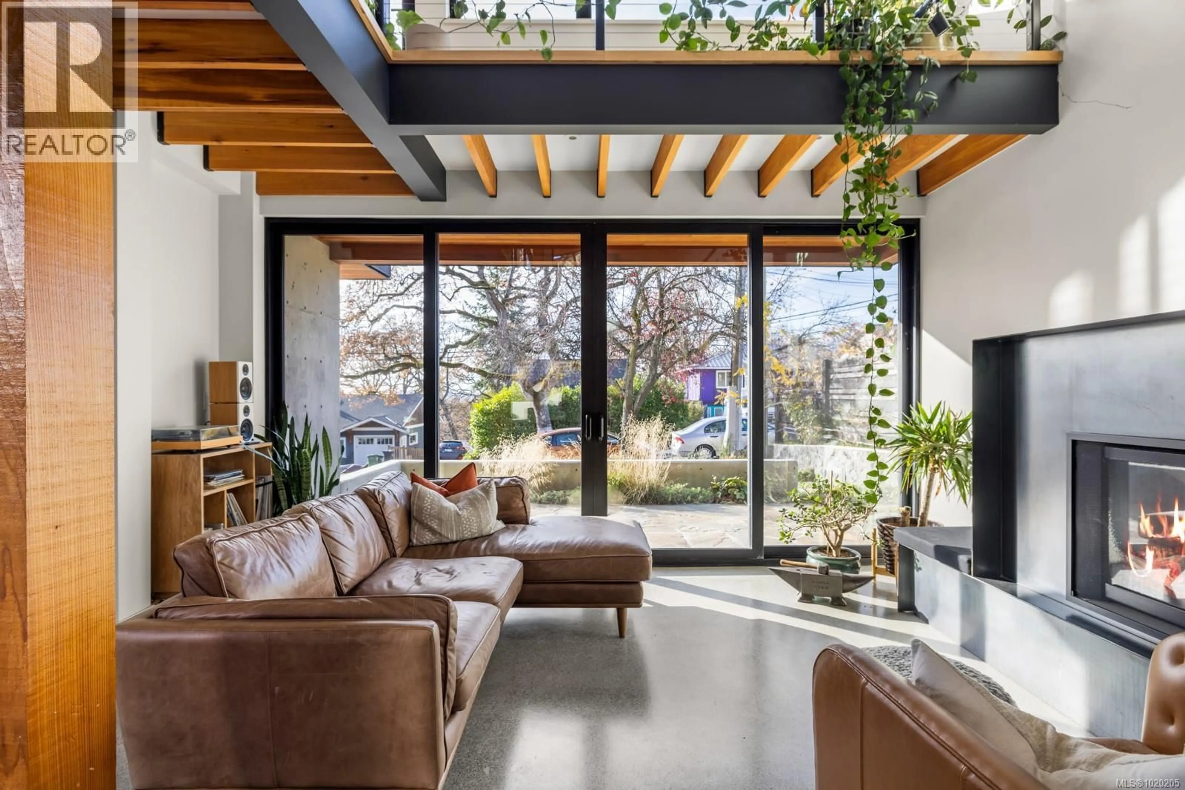 Unknown for 3025 JACKSON STREET, Victoria British Columbia V8T3Z7