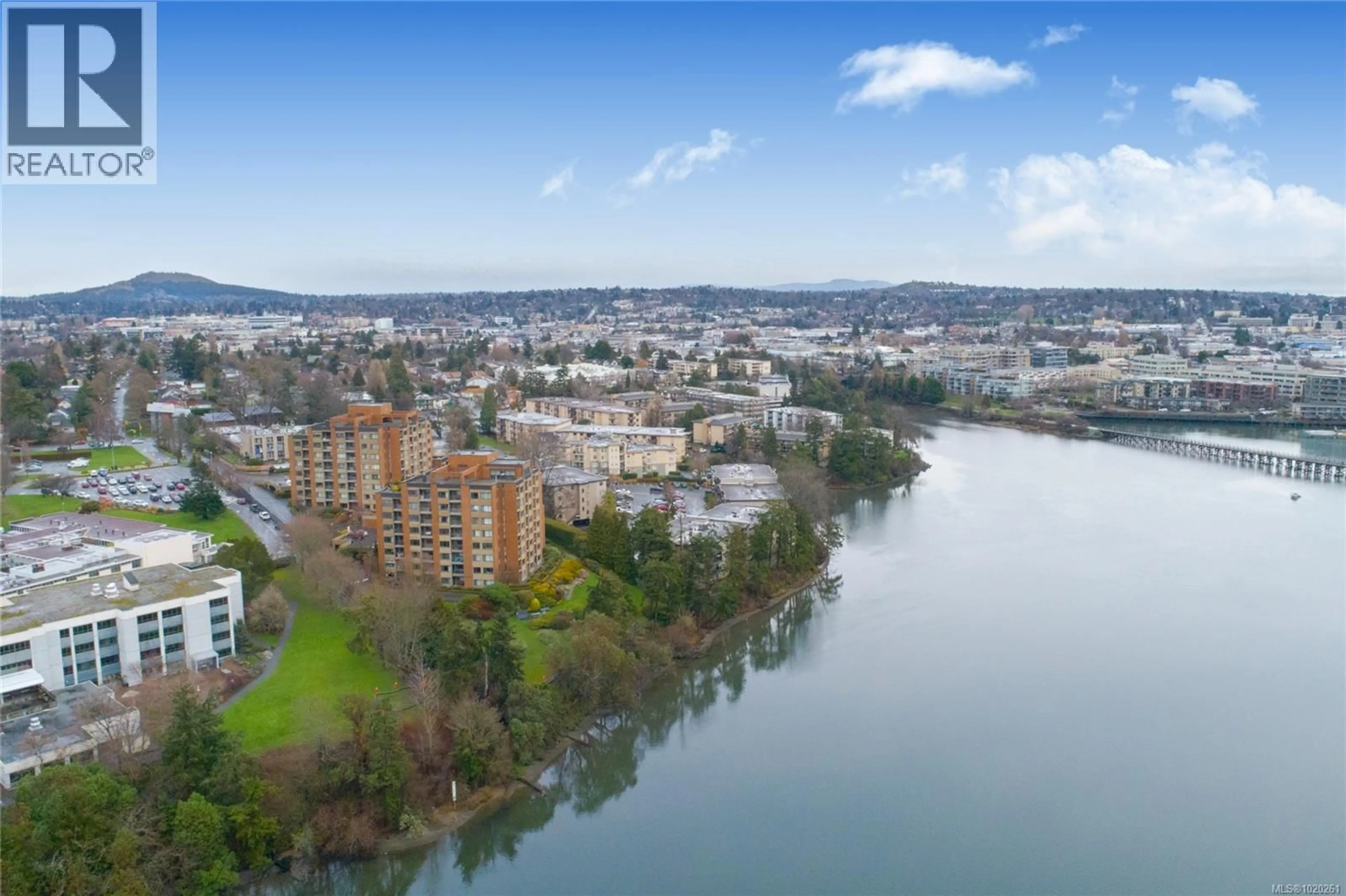 A pic from outside/outdoor area/front of a property/back of a property/a pic from drone, water/lake/river/ocean view for 305 - 103 GORGE ROAD EAST, Victoria British Columbia V9A6Z2