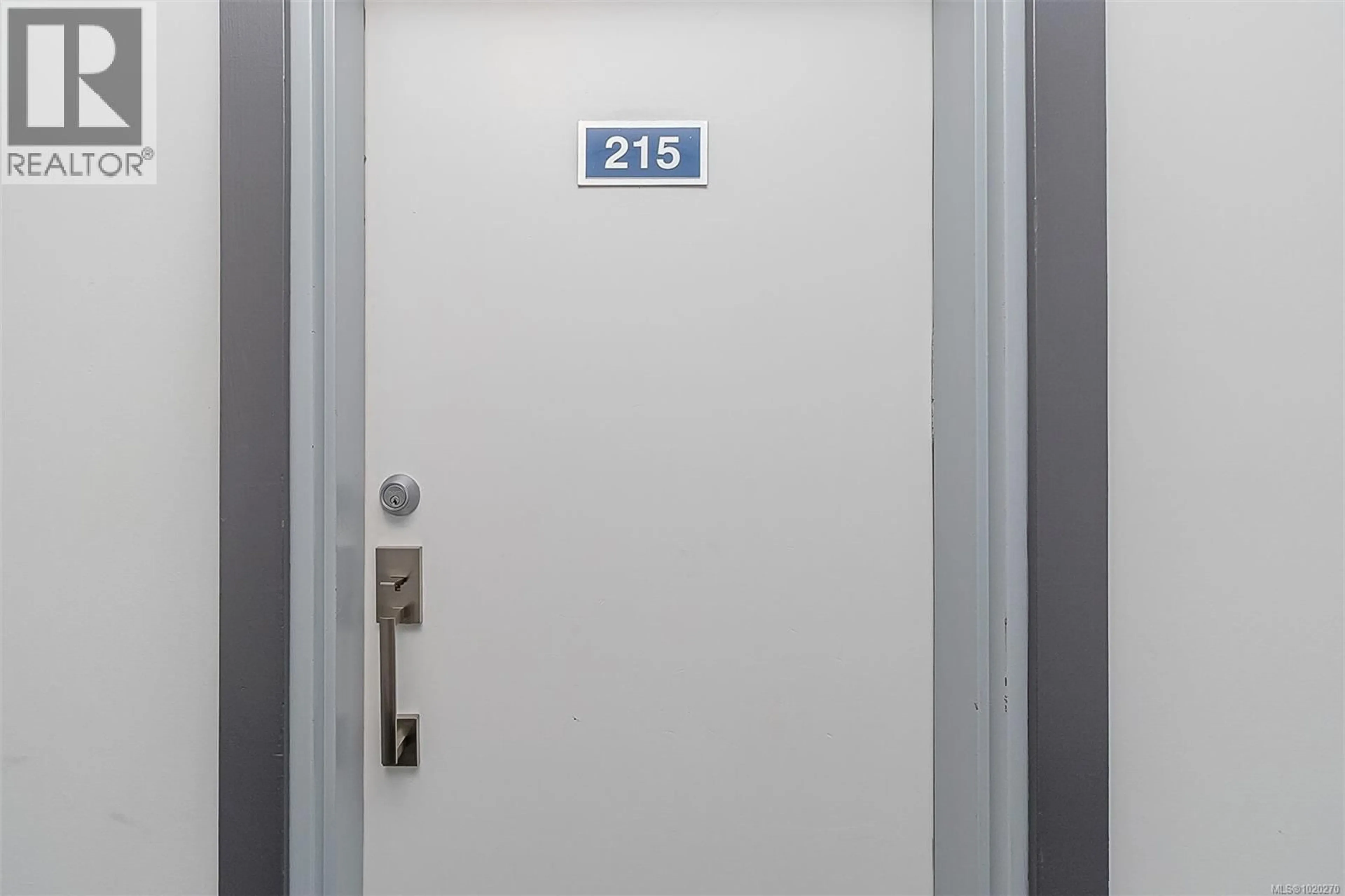 Unknown for 215 - 3277 QUADRA STREET, Saanich British Columbia V8X4W9