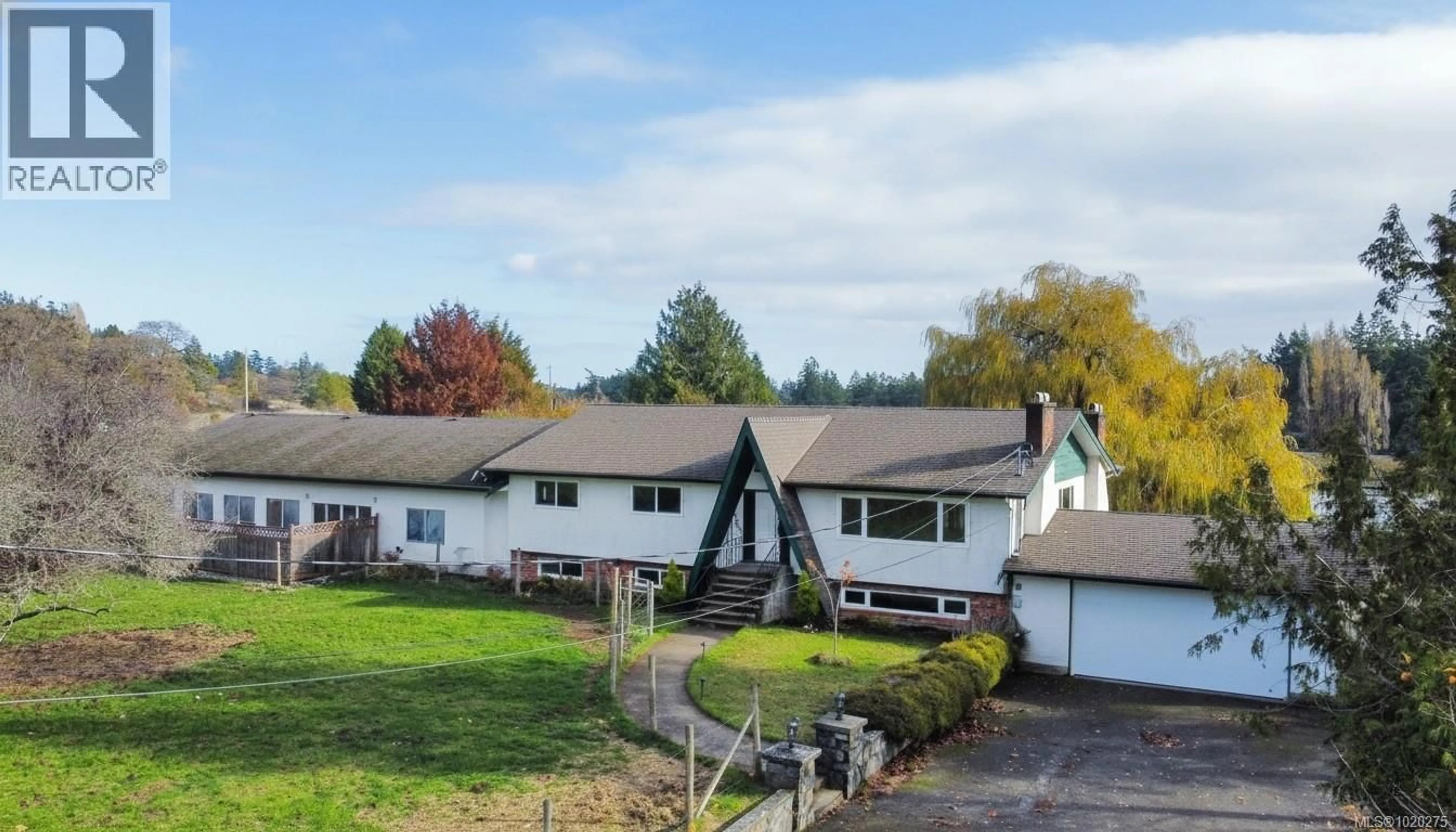 A pic from outside/outdoor area/front of a property/back of a property/a pic from drone, unknown for 4203 LEERON PLACE, Metchosin British Columbia V9C3Z9