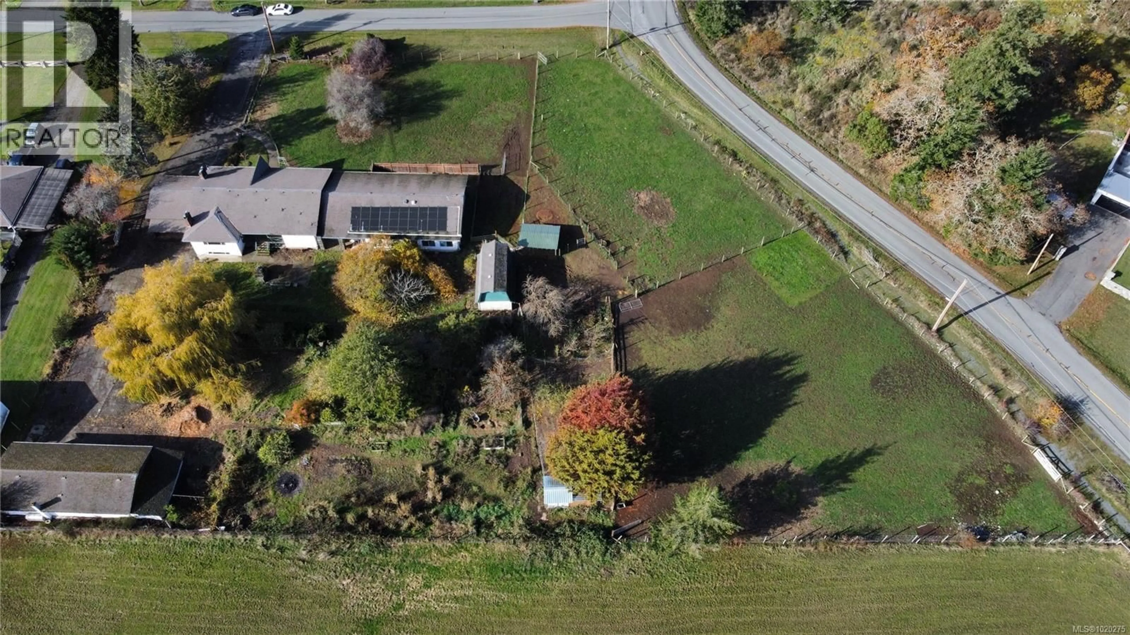 A pic from outside/outdoor area/front of a property/back of a property/a pic from drone, unknown for 4203 LEERON PLACE, Metchosin British Columbia V9C3Z9