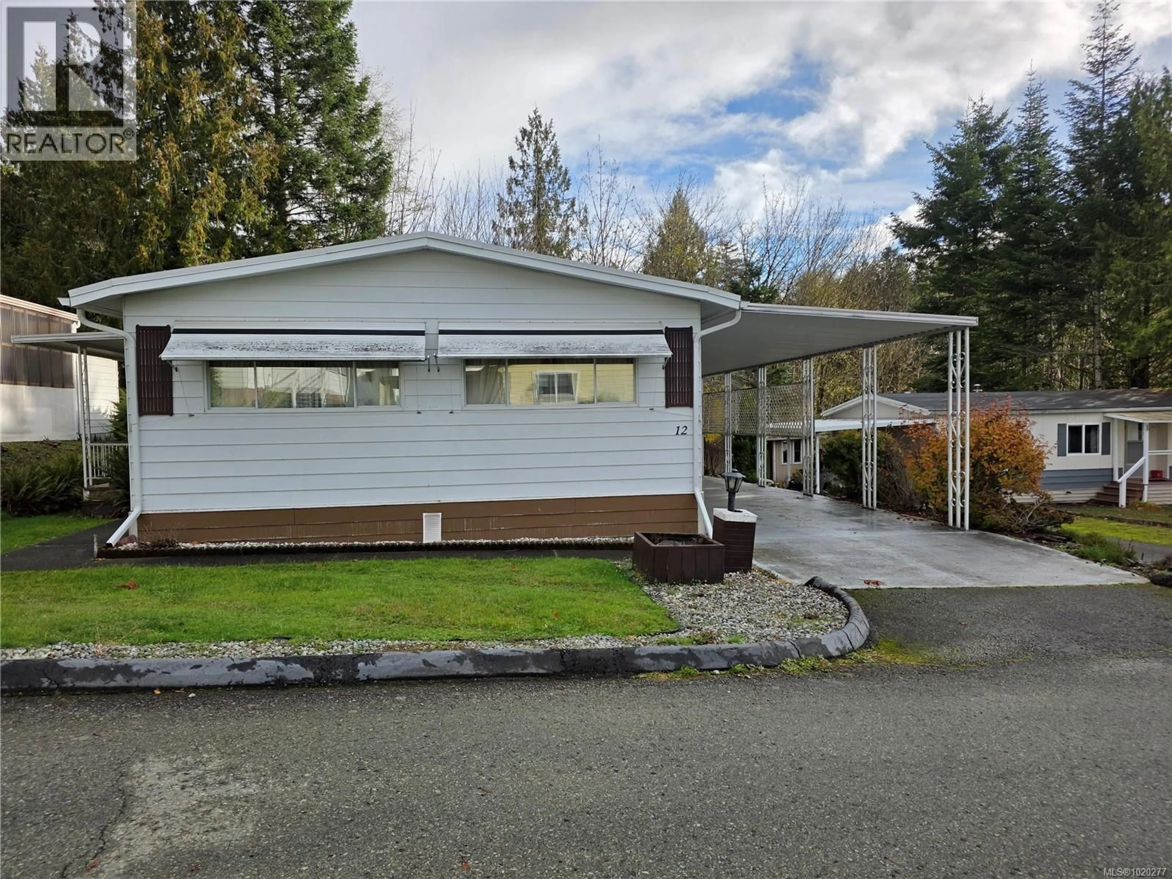 Home with vinyl exterior material, unknown for 12 - 4935 BROUGHTON STREET, Port Alberni British Columbia V9Y8G7