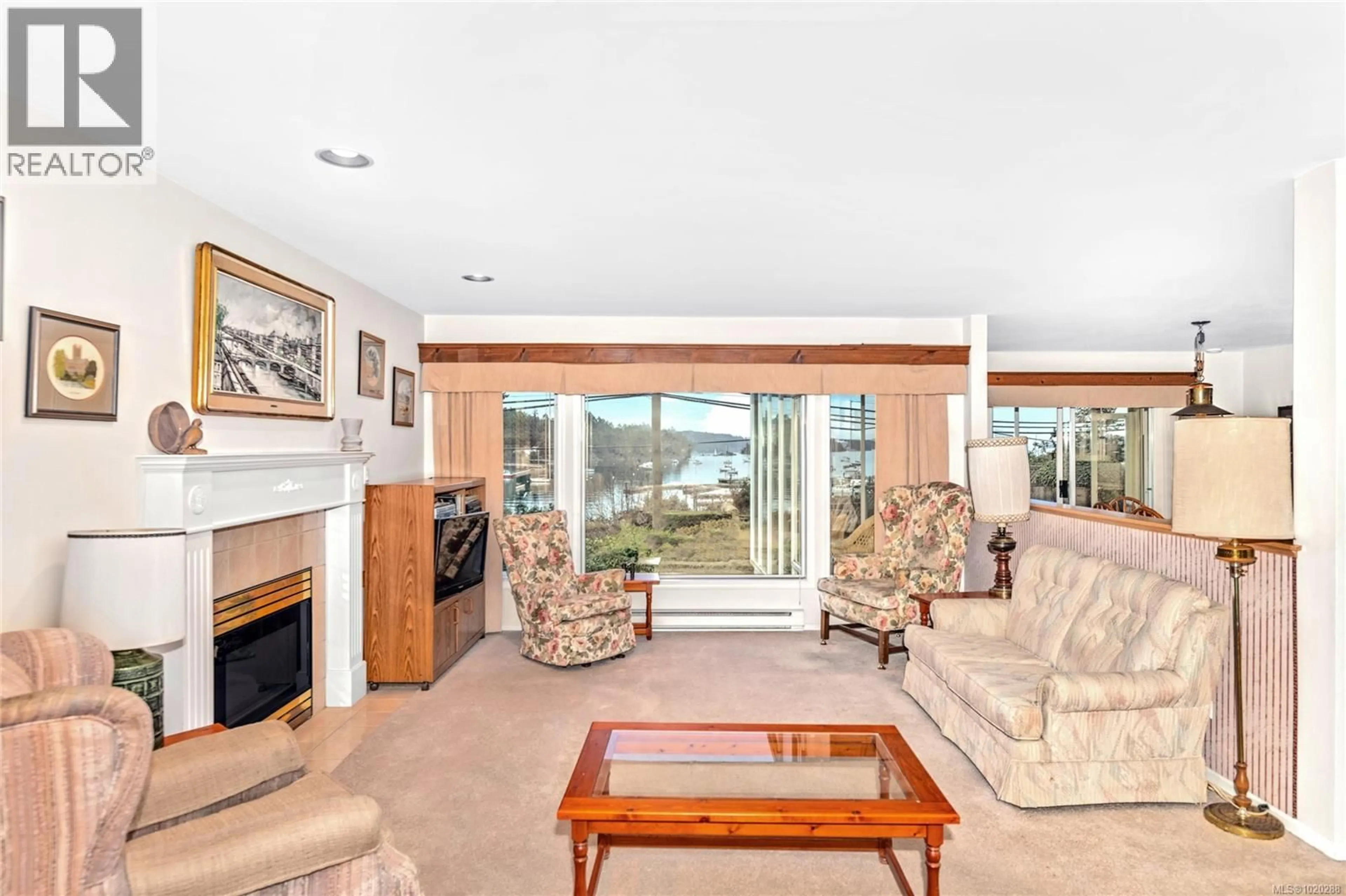 Living room with furniture, unknown for 35 - 258 LOWER GANGES ROAD, Salt Spring British Columbia V8K1S7