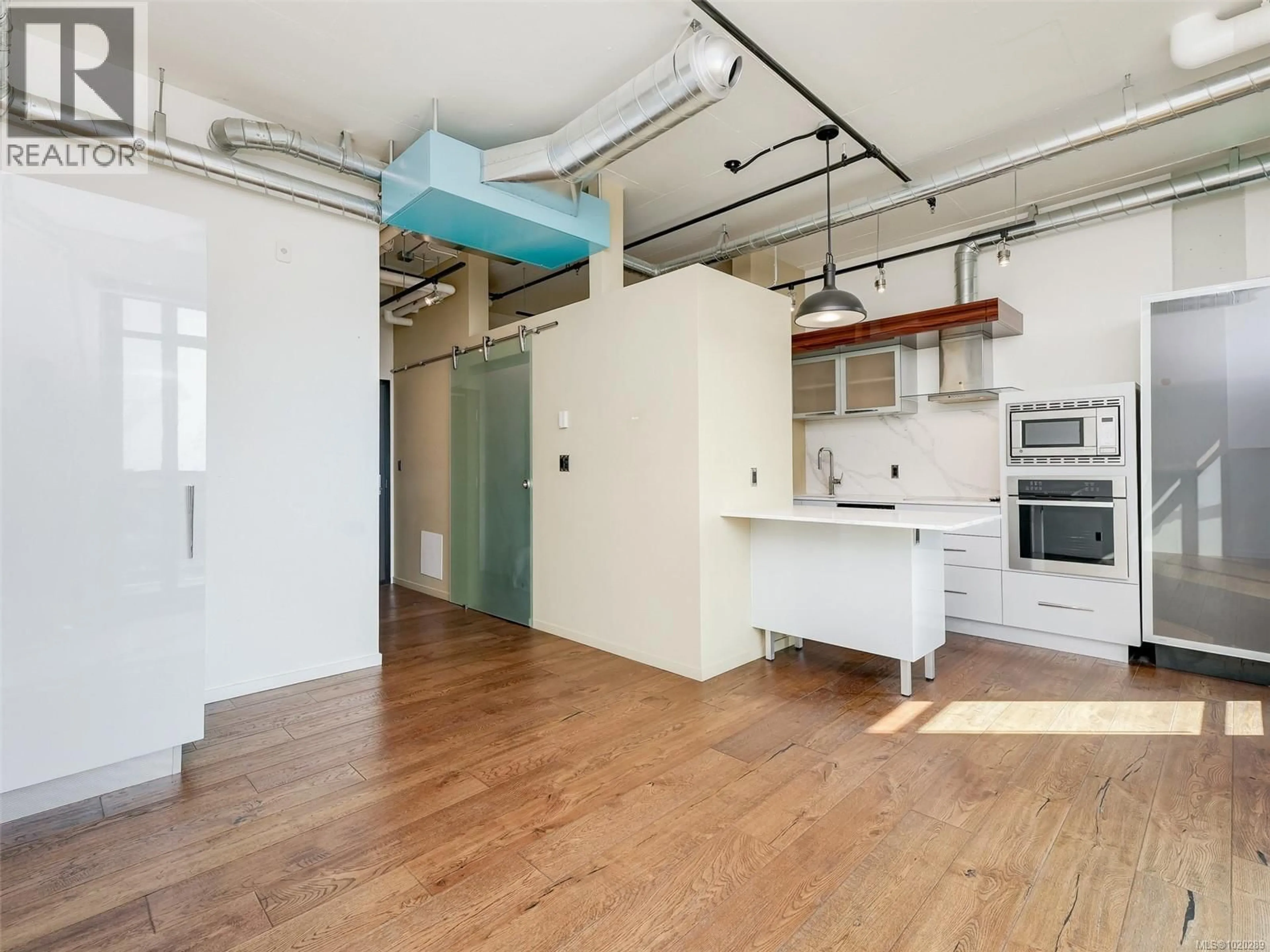 Unknown for 822 - 1029 VIEW STREET, Victoria British Columbia V8V0C9