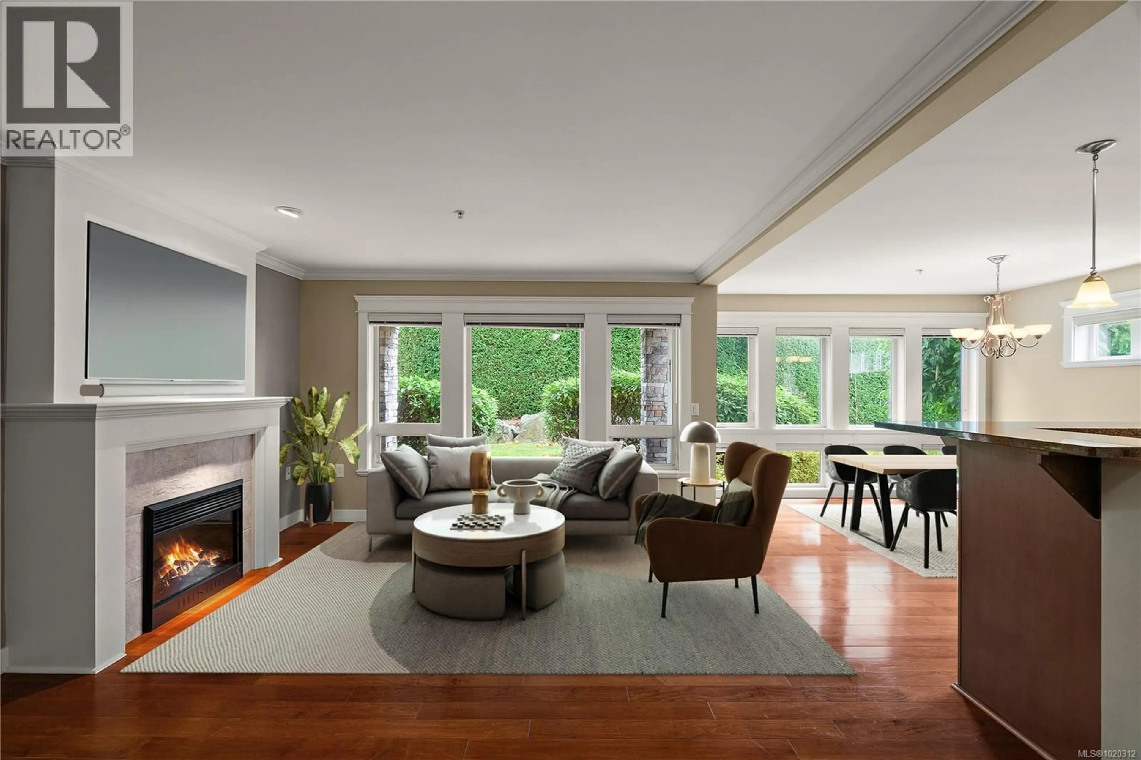 Living room with furniture, unknown for 106 - 535 HEATHERDALE LANE, Saanich British Columbia V8Z0A4