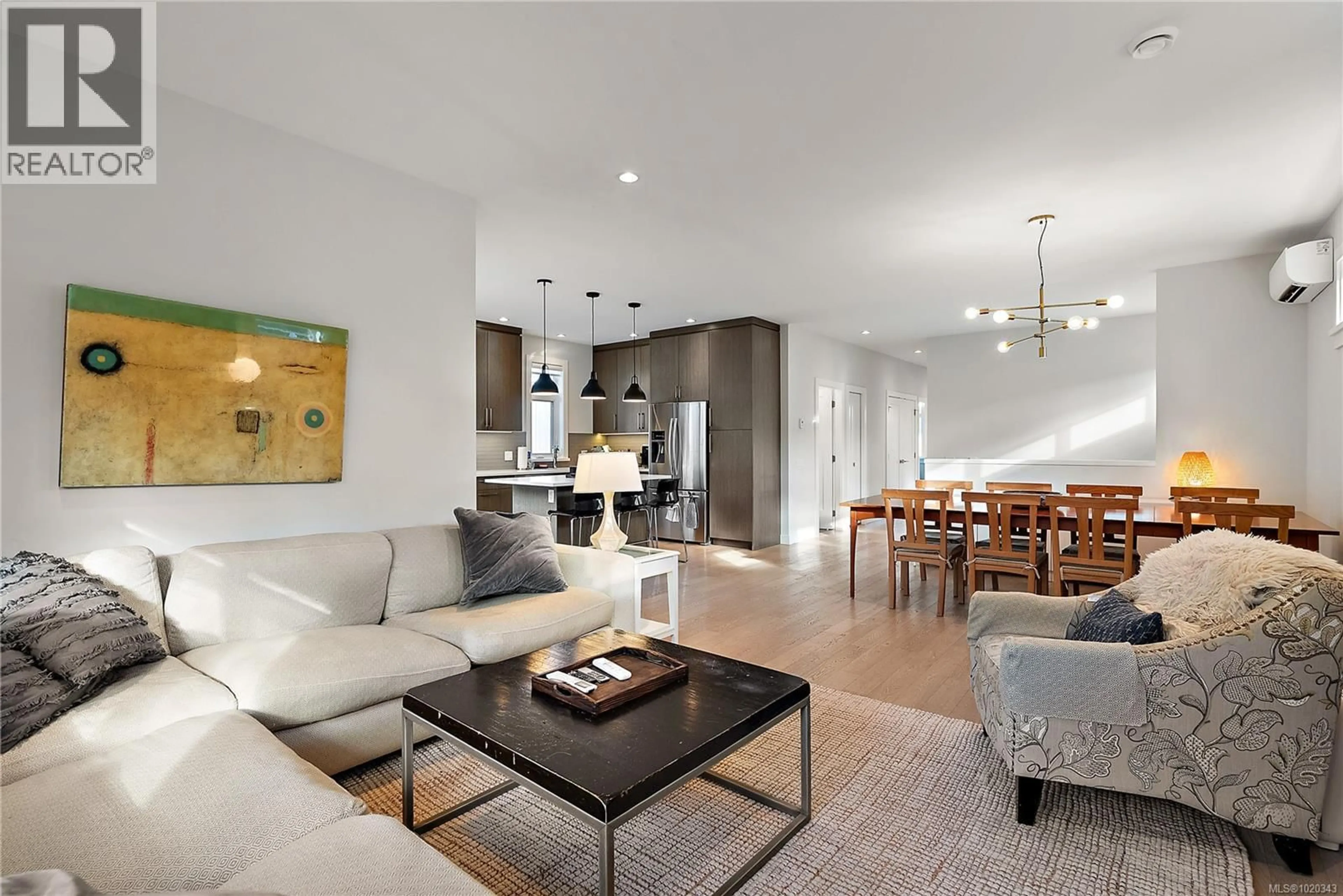 Living room with furniture, unknown for 9286 RIDEAU AVENUE, North Saanich British Columbia V8L0C5