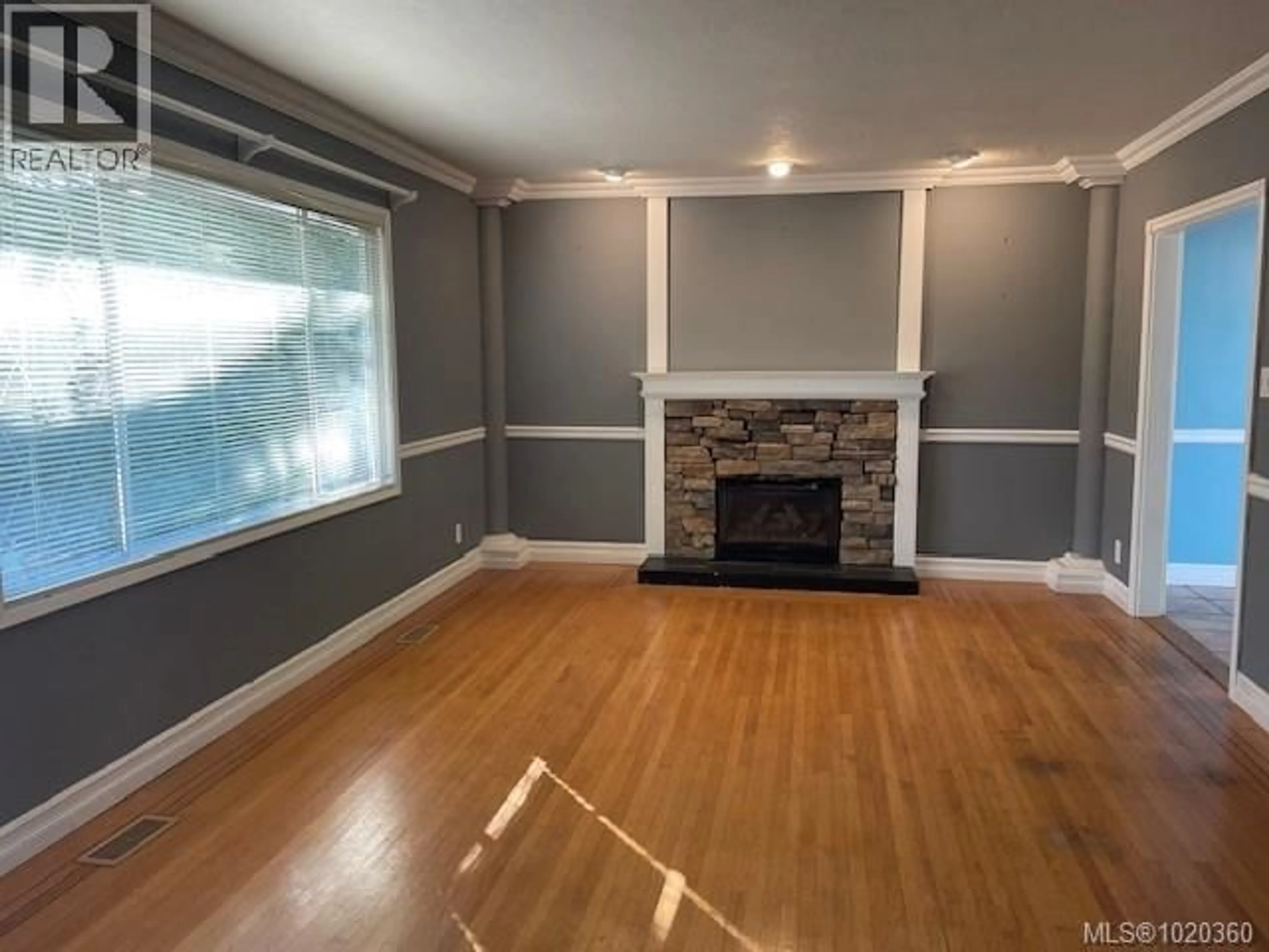 Unknown for 1746 FITZGERALD AVENUE, Courtenay British Columbia V9N2S7