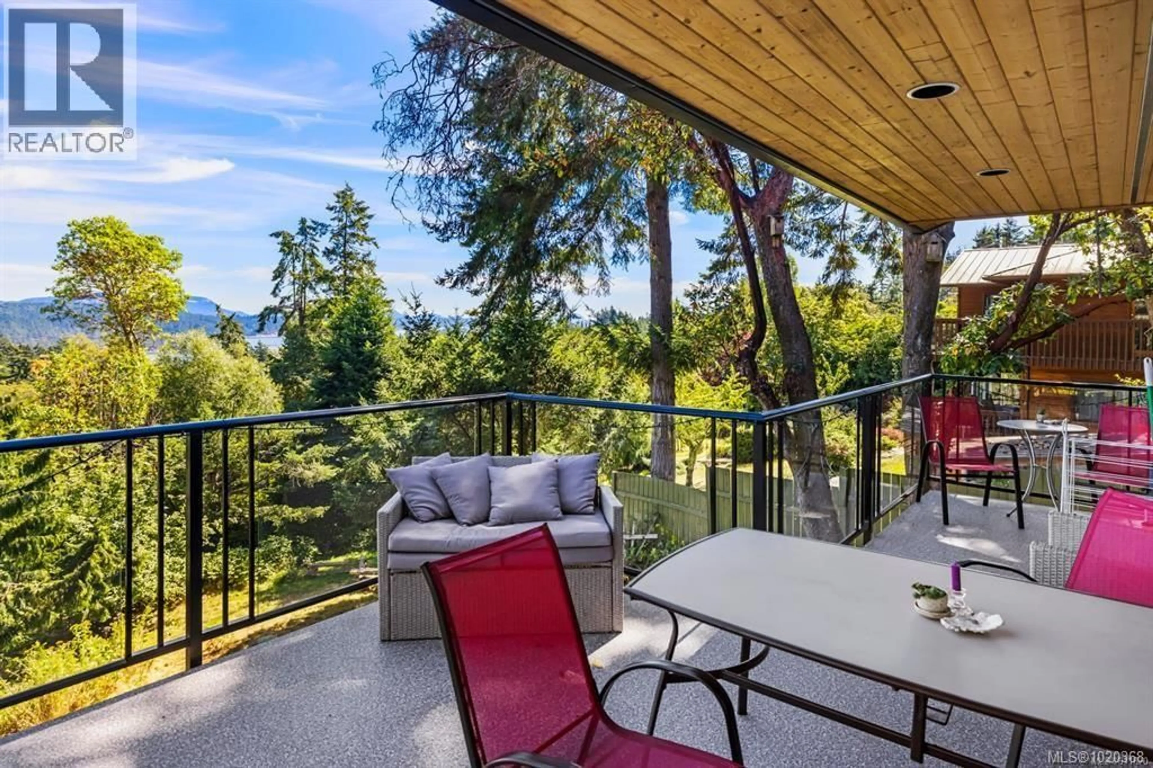 Patio, unknown for 140 MT. BAKER CRESCENT, Salt Spring British Columbia V8K2J7