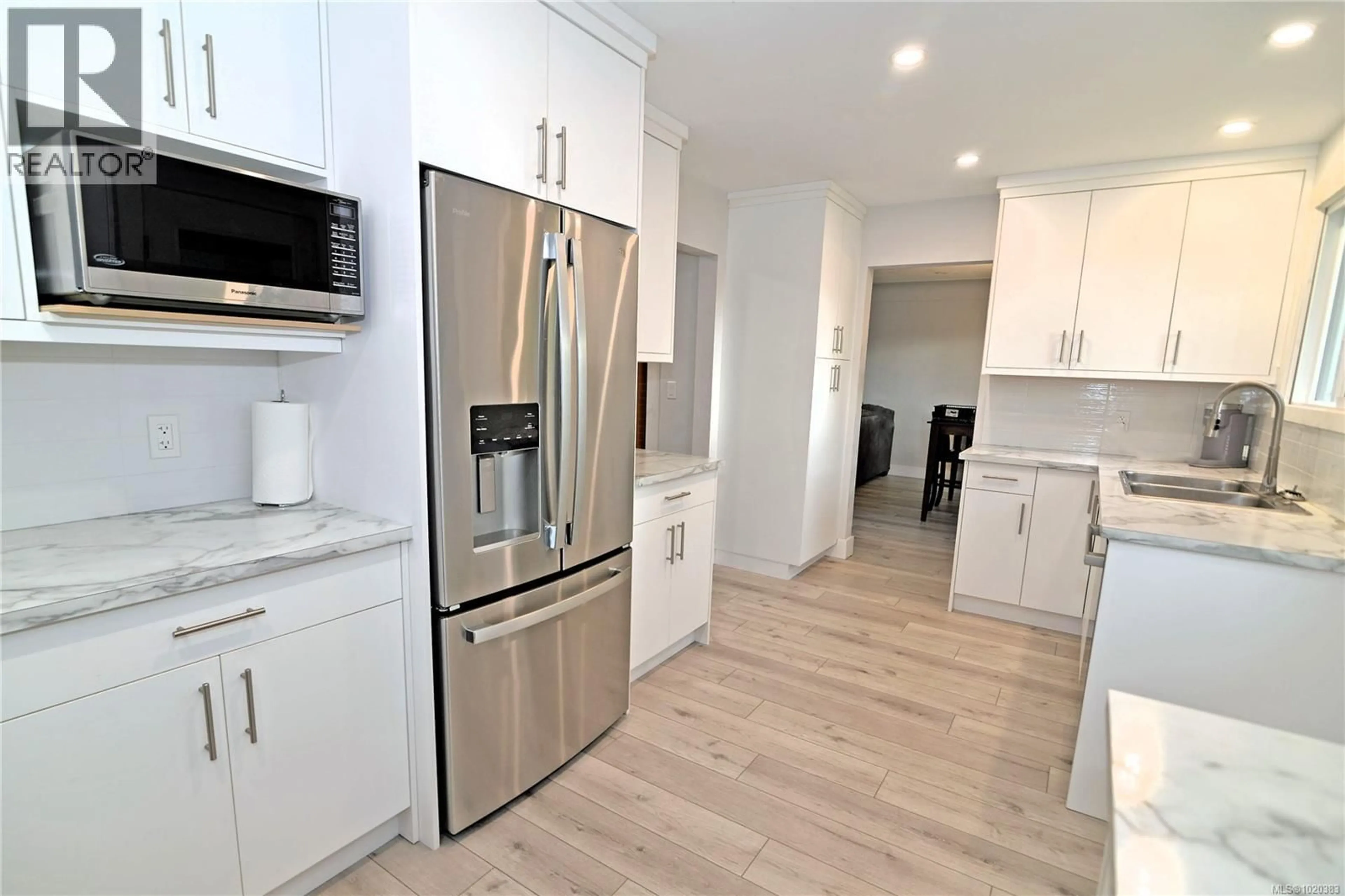 Open concept kitchen, unknown for 4360 PRINCESS ROAD, Port Alberni British Columbia V9Y5R1