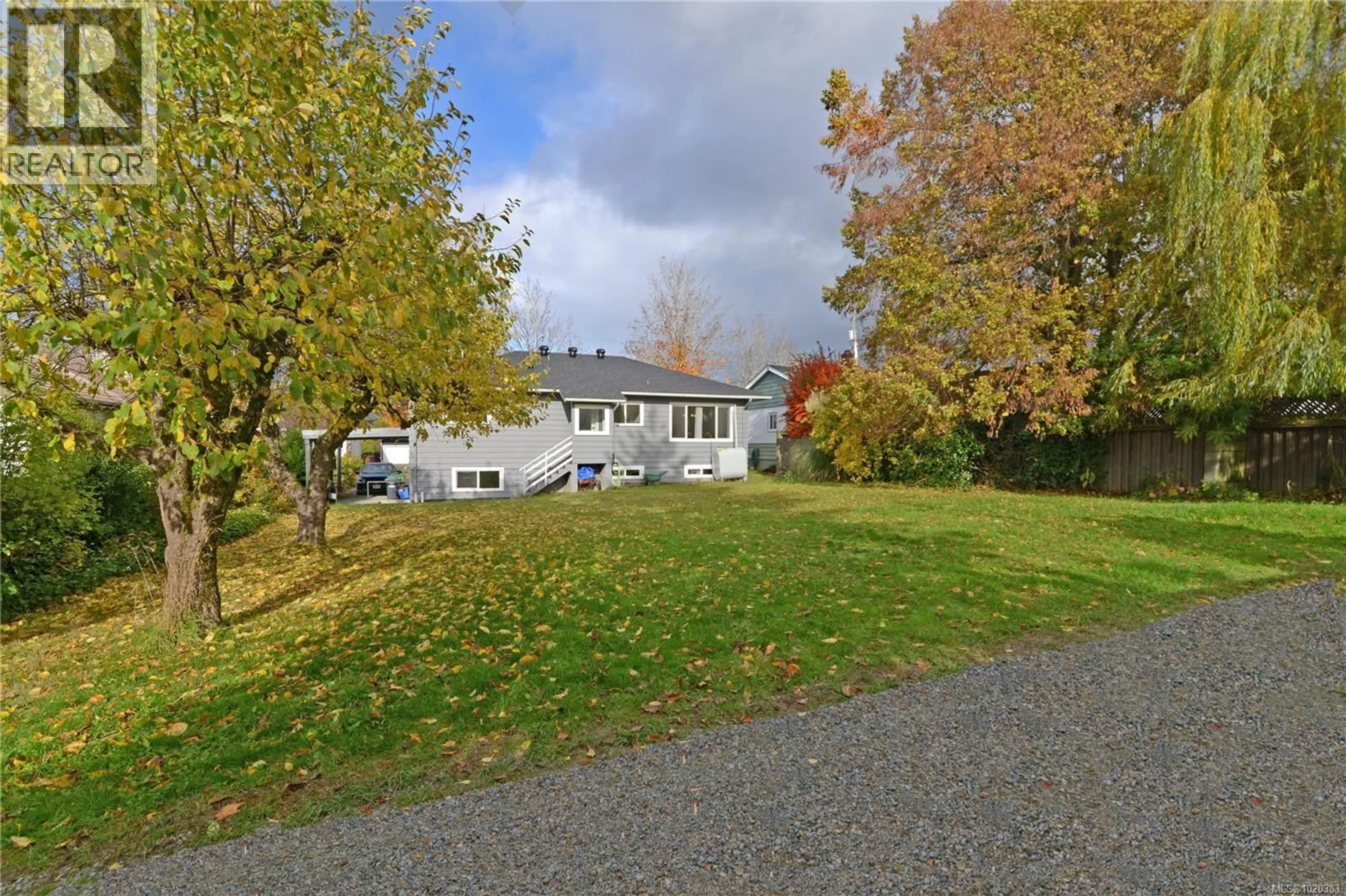 A pic from outside/outdoor area/front of a property/back of a property/a pic from drone, street for 4360 PRINCESS ROAD, Port Alberni British Columbia V9Y5R1