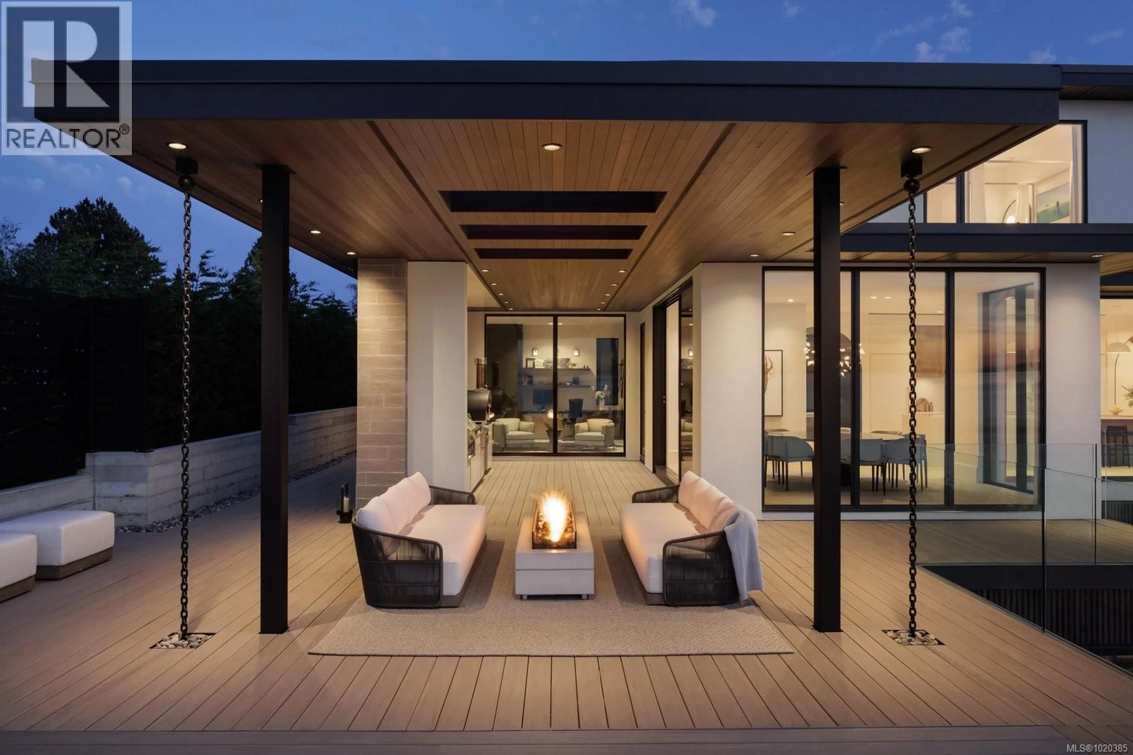 Patio, unknown for 4040 WHITE ROCK STREET, Saanich British Columbia V8N2K4