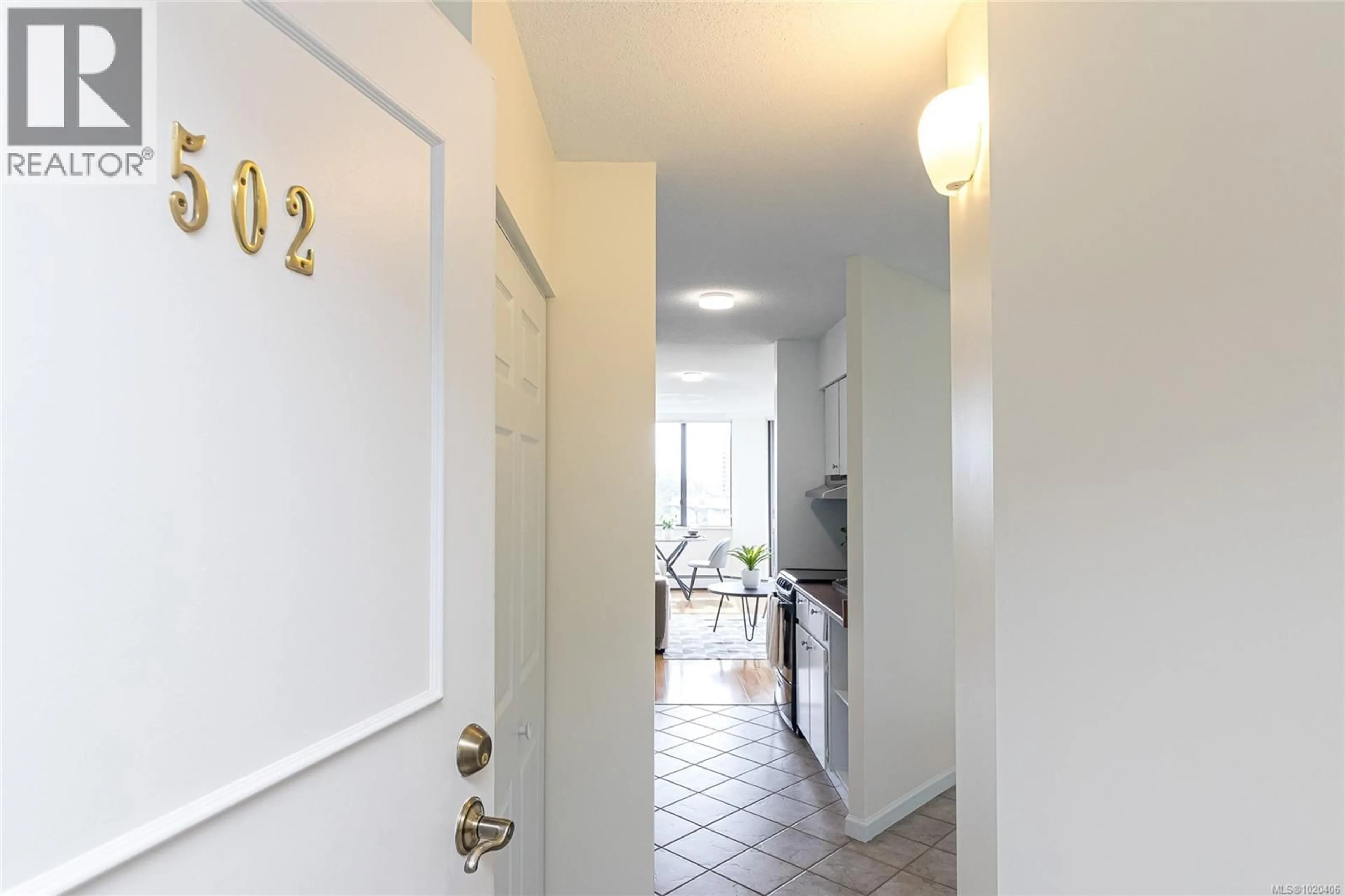 Indoor entryway for 502 - 620 TORONTO STREET, Victoria British Columbia V8V1P7