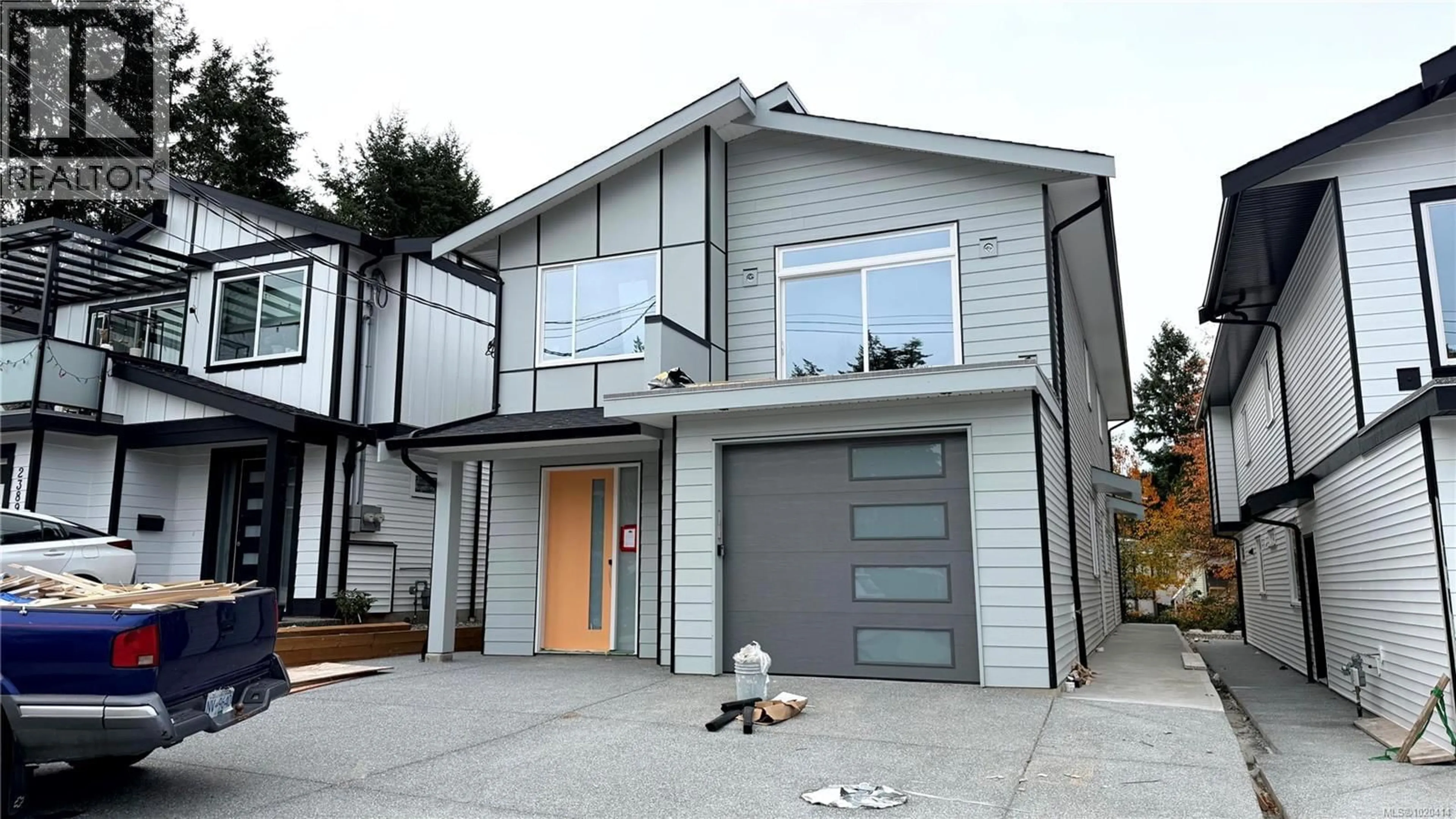 Home with vinyl exterior material, street for 2391 BARCLAY ROAD, Nanaimo British Columbia V9T3J8