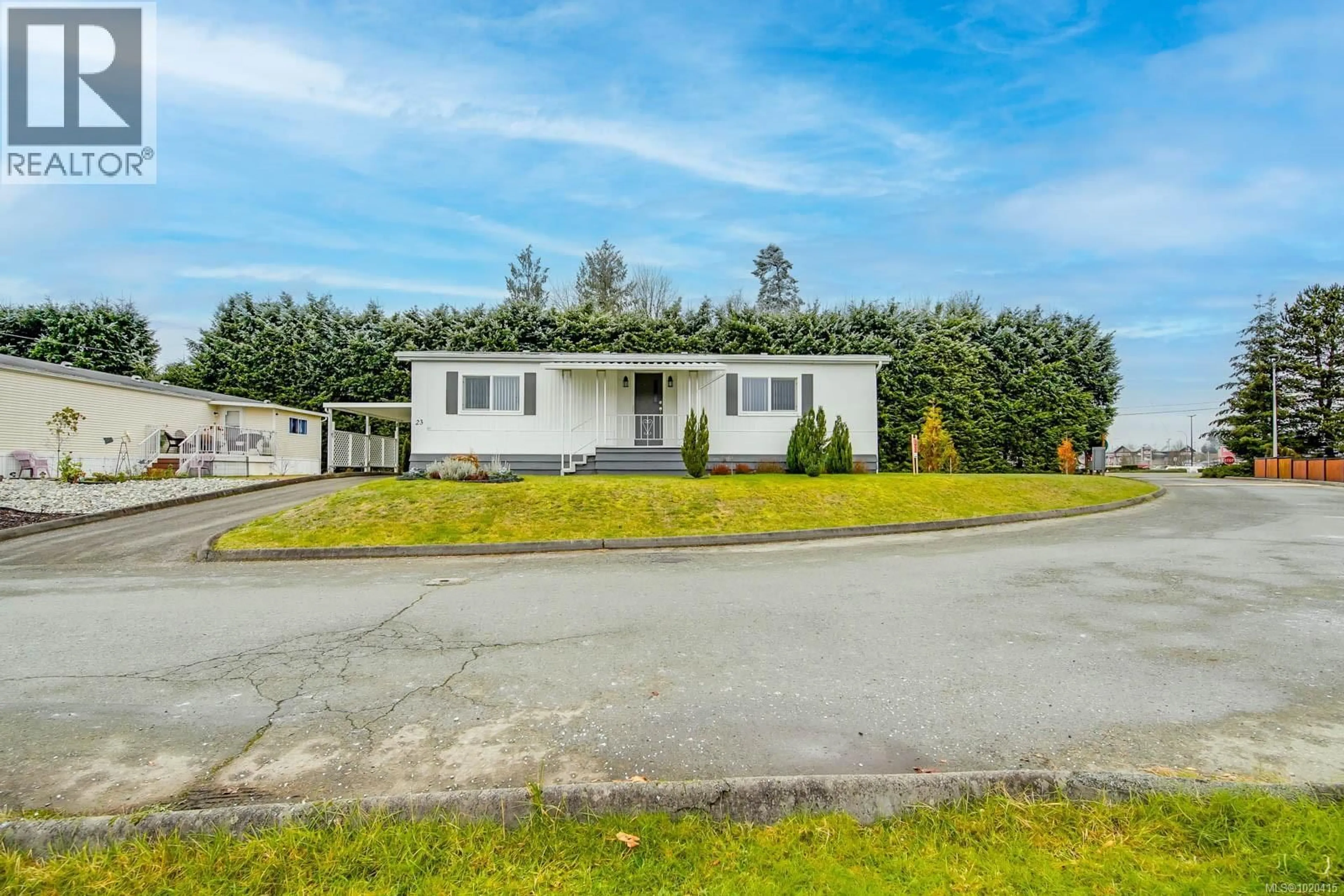 A pic from outside/outdoor area/front of a property/back of a property/a pic from drone, street for 23 - 4935 BROUGHTON STREET, Port Alberni British Columbia V9Y8G7