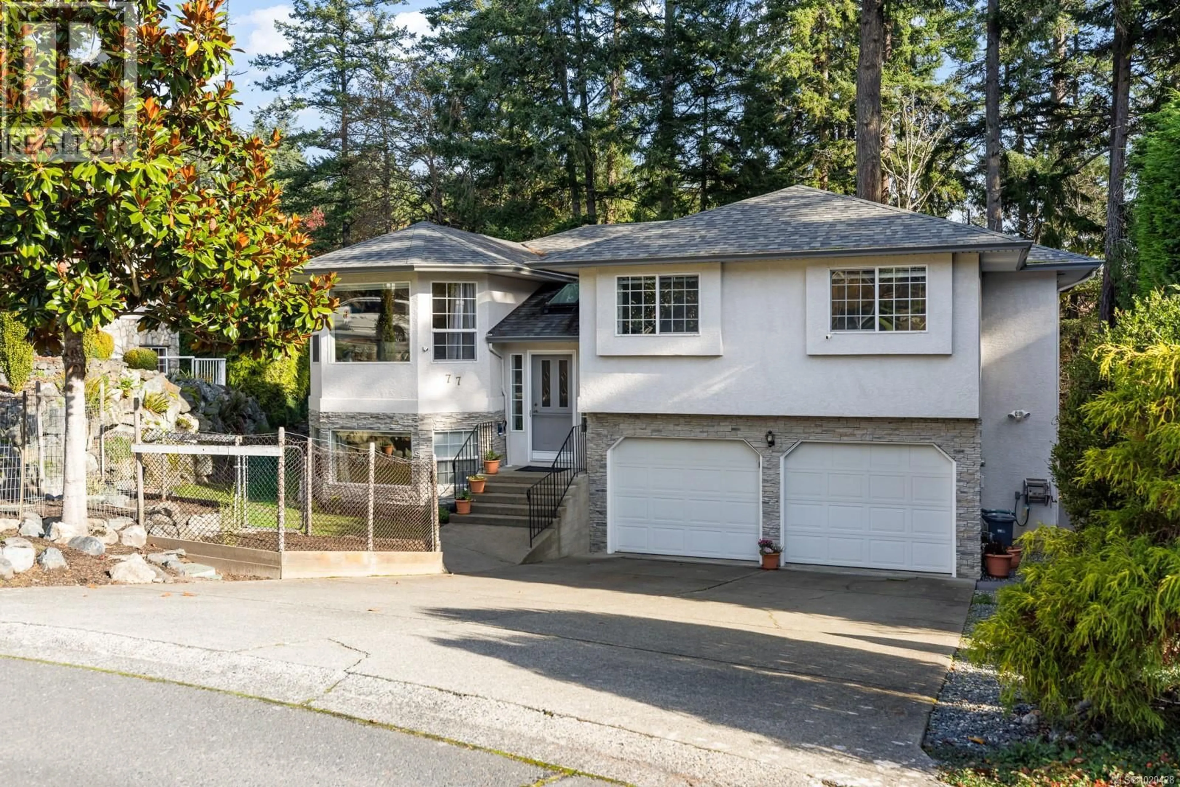 Home with vinyl exterior material, street for 77 CHILCO RIDGE PLACE, View Royal British Columbia V9B5Z7