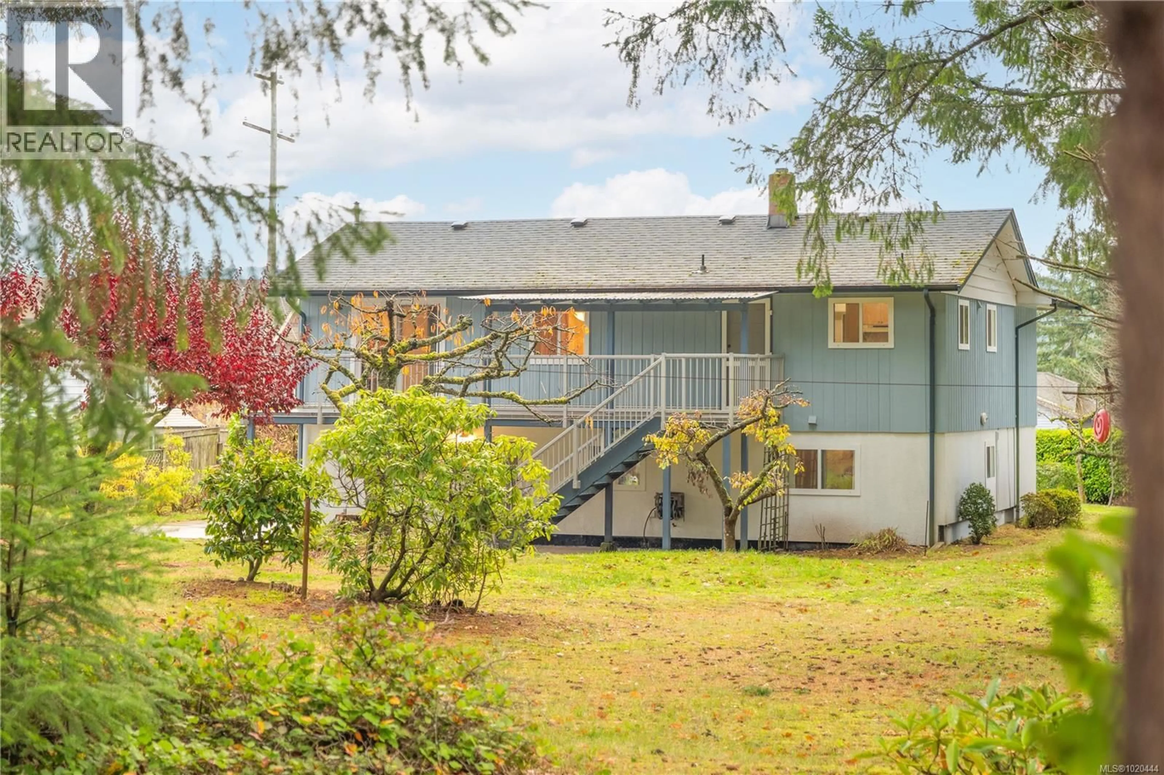 Patio, unknown for 6164 METRAL DRIVE, Nanaimo British Columbia V9T3B8