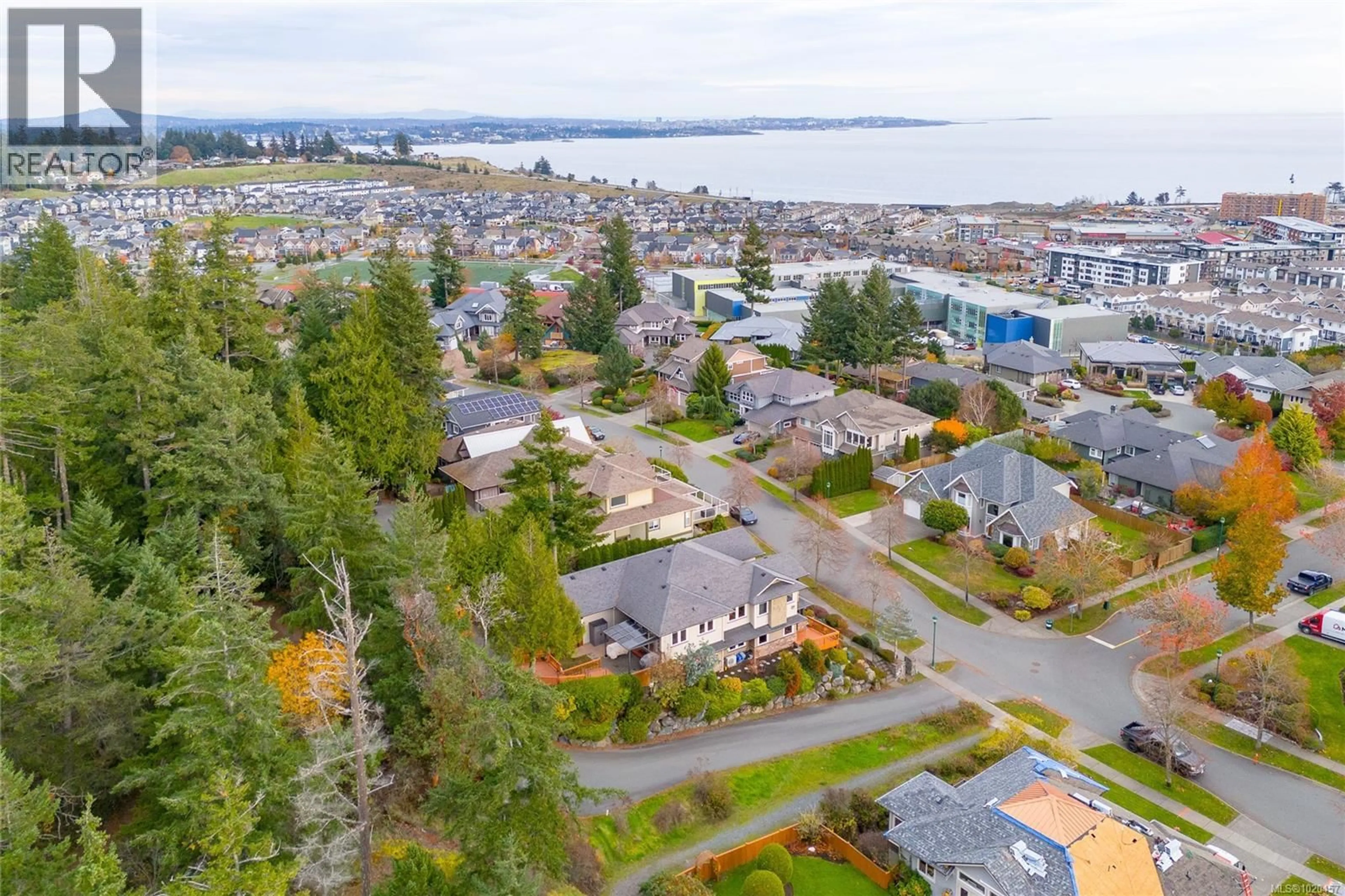 A pic from outside/outdoor area/front of a property/back of a property/a pic from drone, water/lake/river/ocean view for 3538 PROMENADE CRESCENT, Colwood British Columbia V9C4L8