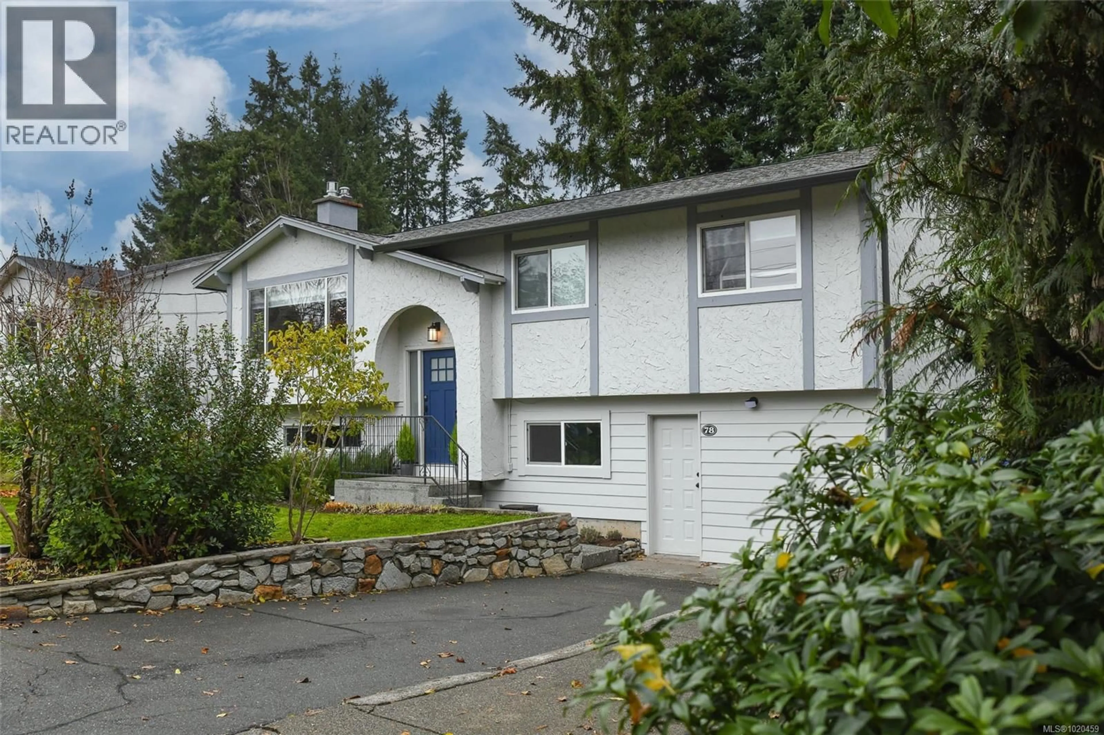 Home with vinyl exterior material, street for 78 ROD & GUN ROAD, Courtenay British Columbia V9N3M9