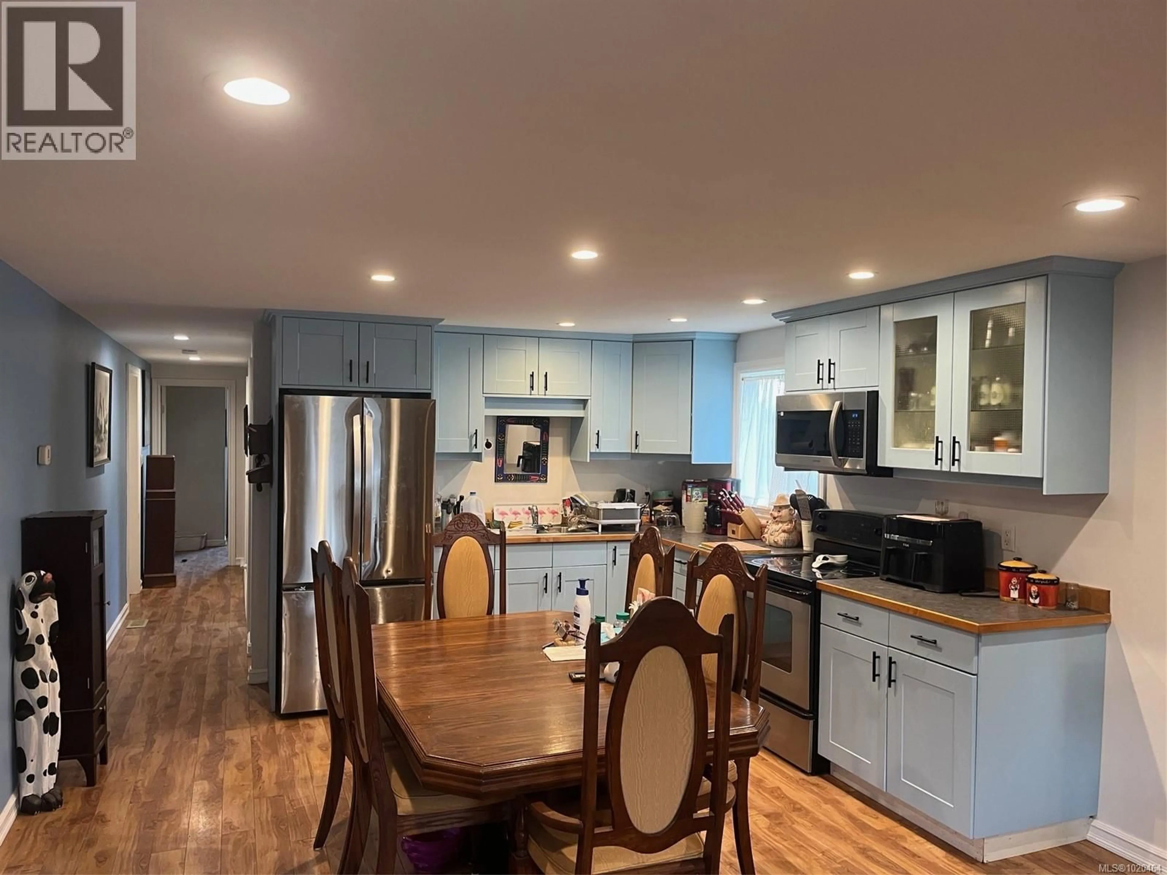 Open concept kitchen, unknown for 18 - 3216 BACK ROAD, Comox British Columbia V9M4E2