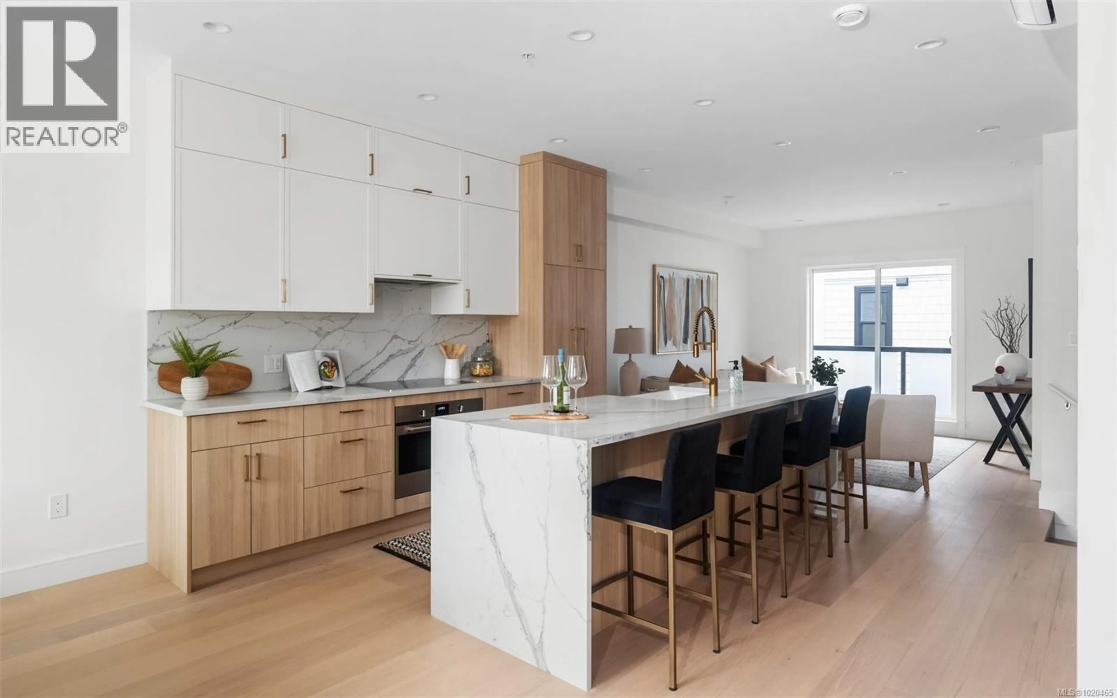 Contemporary kitchen, unknown for 5 - 820 DUNSMUIR ROAD, Esquimalt British Columbia V9A5B7