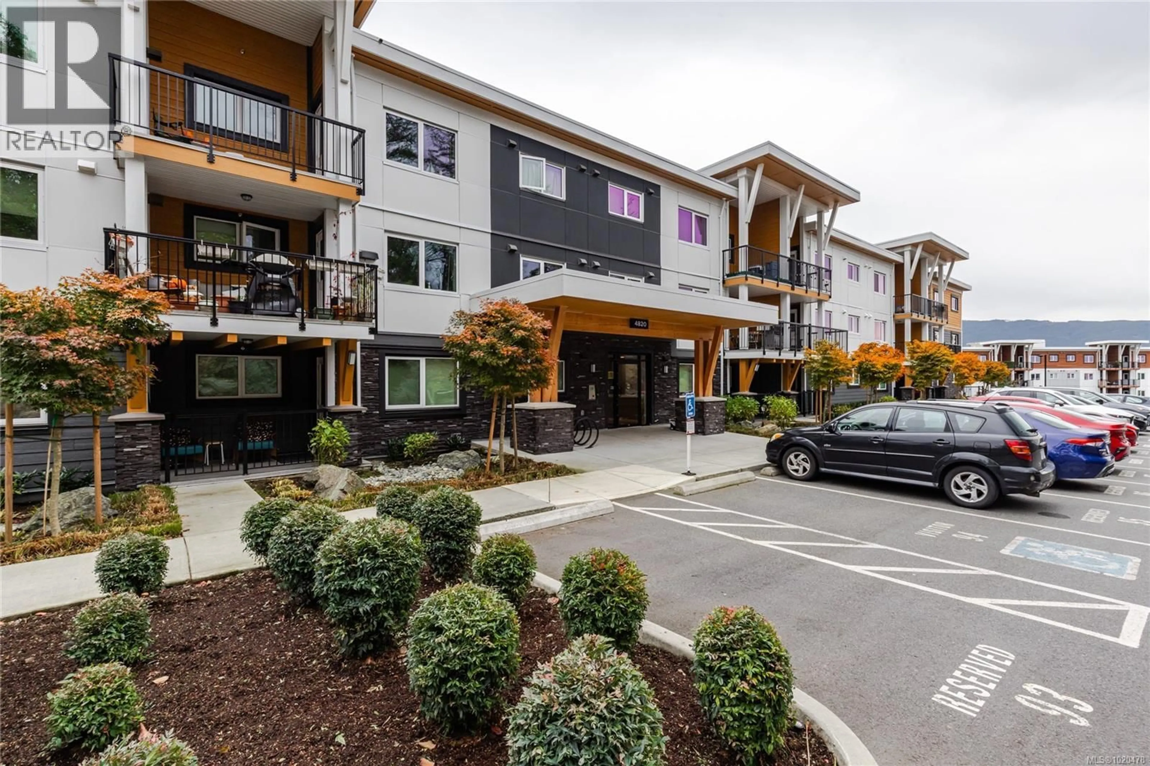 Patio, street for 112 - 4820 CEDAR RIDGE PLACE, Nanaimo British Columbia V9T0M7