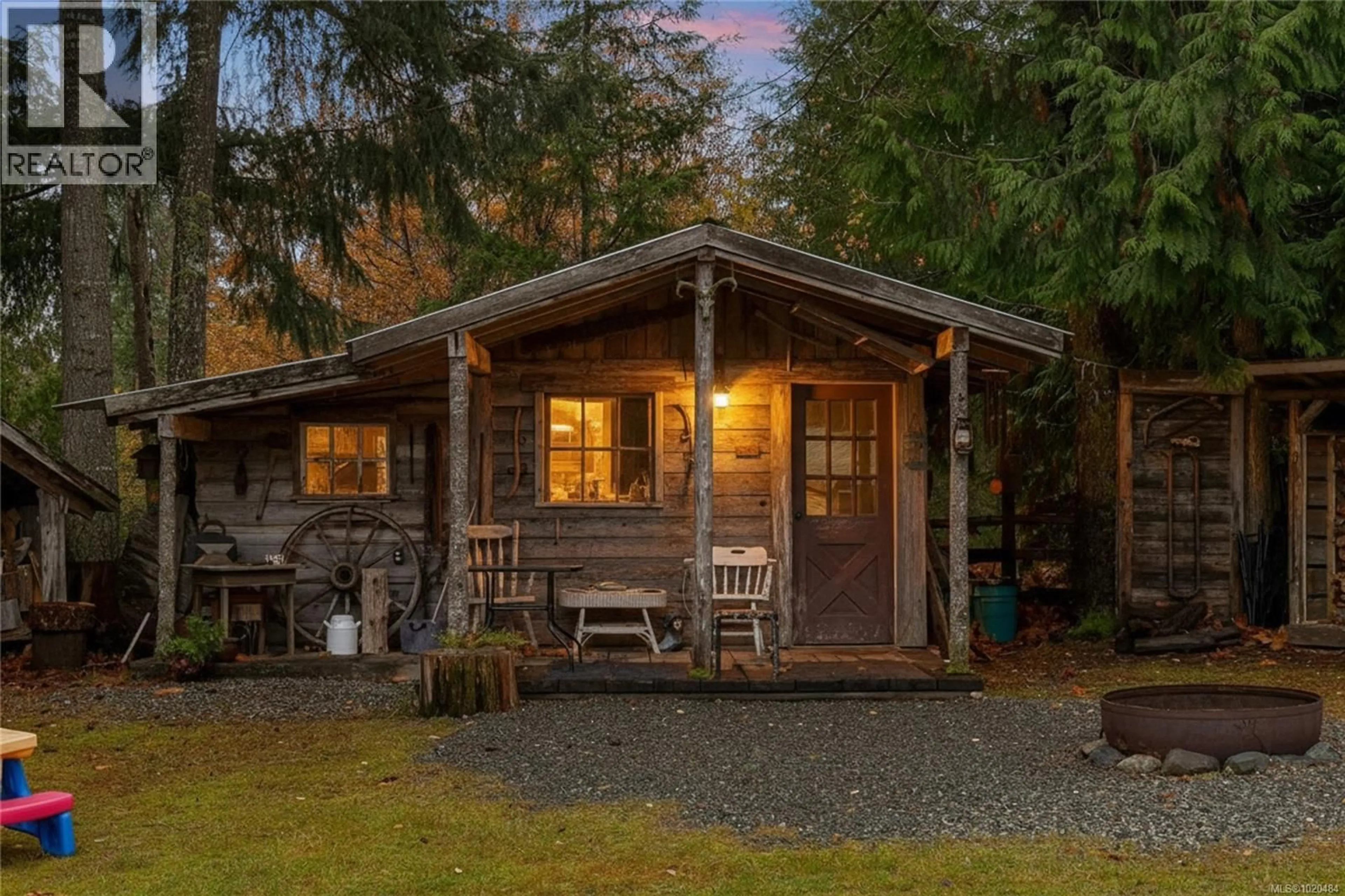 Shed for 5141 ELLISON PLACE, Duncan British Columbia V9L6H5