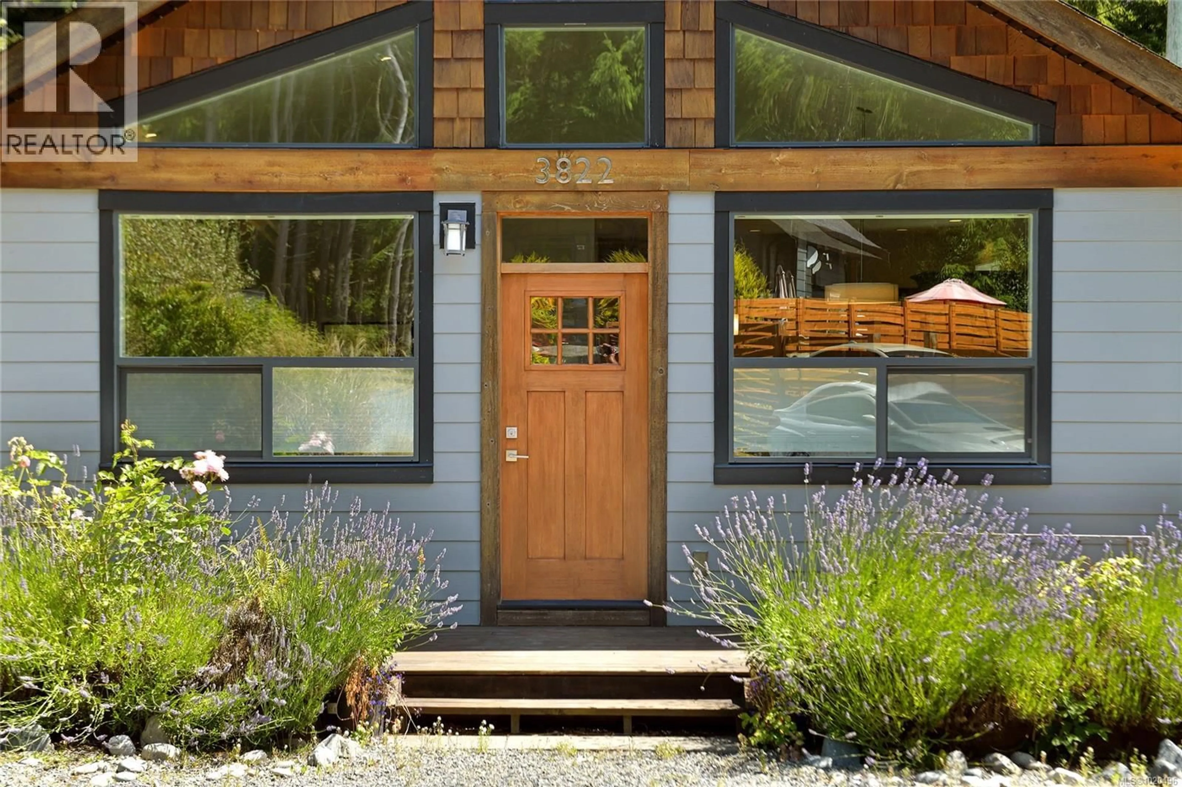 Indoor entryway for 3822 TRAILHEAD DRIVE, Sooke British Columbia V9Z1L1